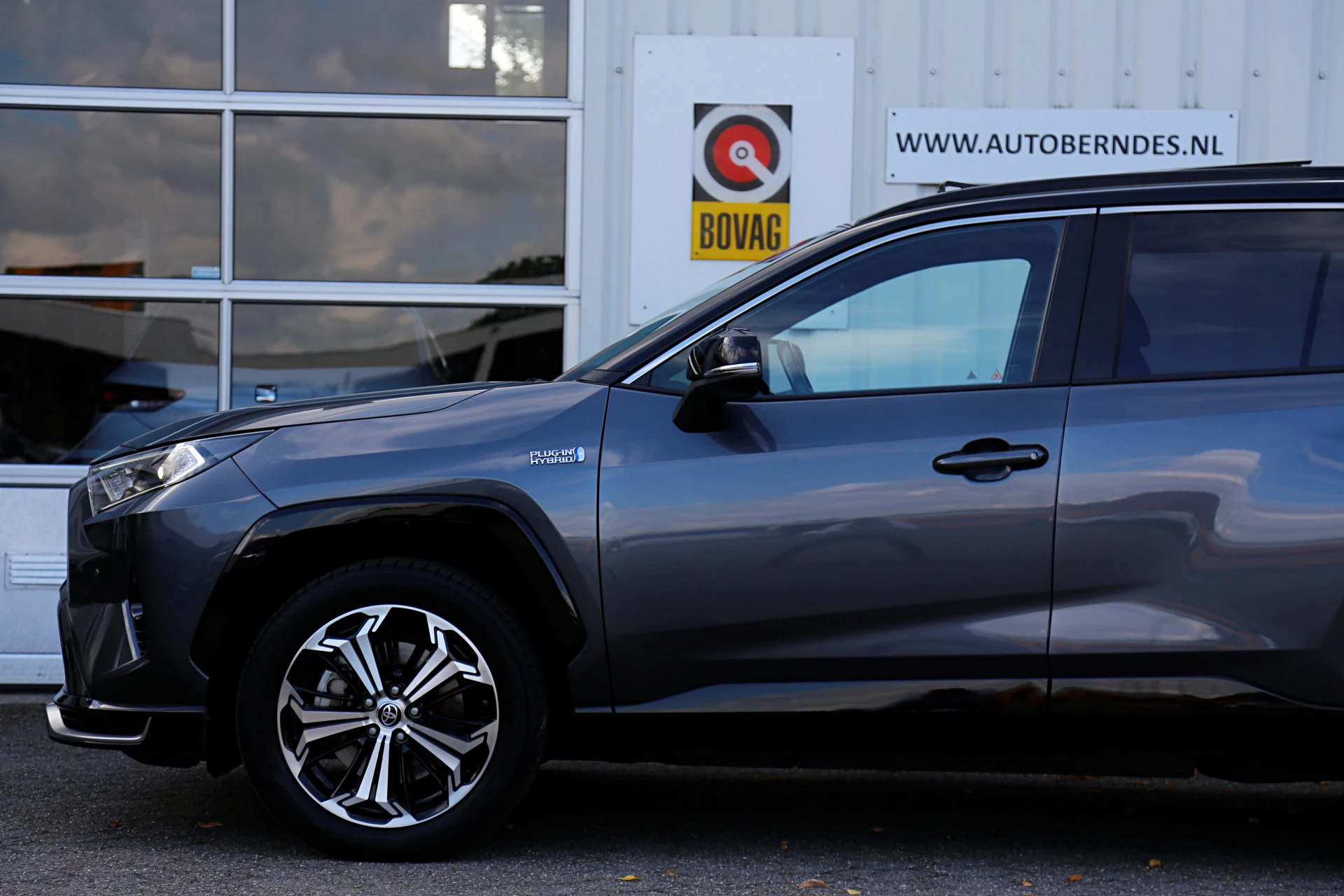 Hoofdafbeelding Toyota RAV4