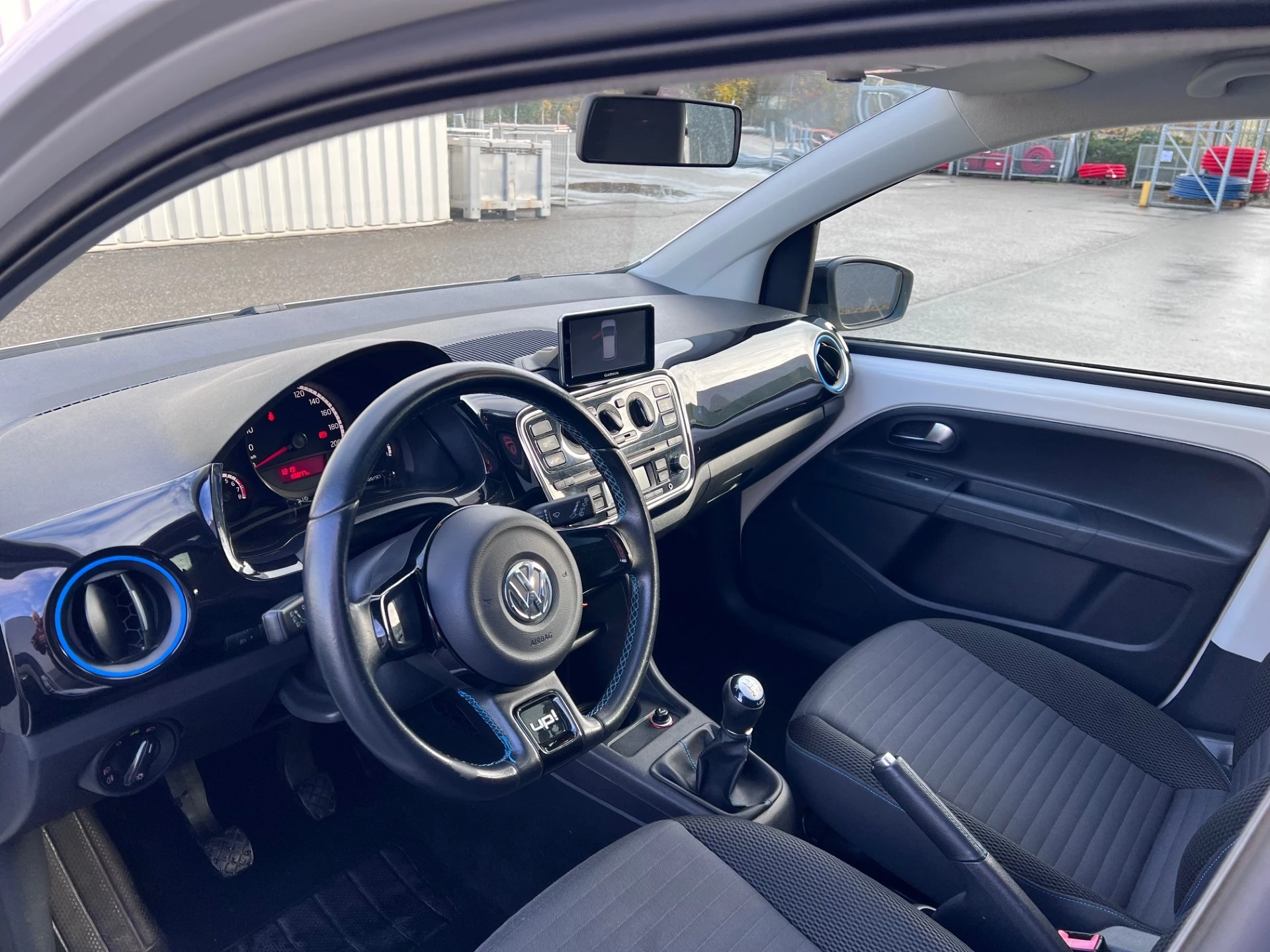 Hoofdafbeelding Volkswagen up!