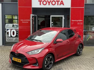 Toyota Yaris 1.5 Hybrid 130 Executive NL-AUTO KEYLESS PRK SENSOR V+A BLIND SPOT SROEL/STUUR VERWARMING