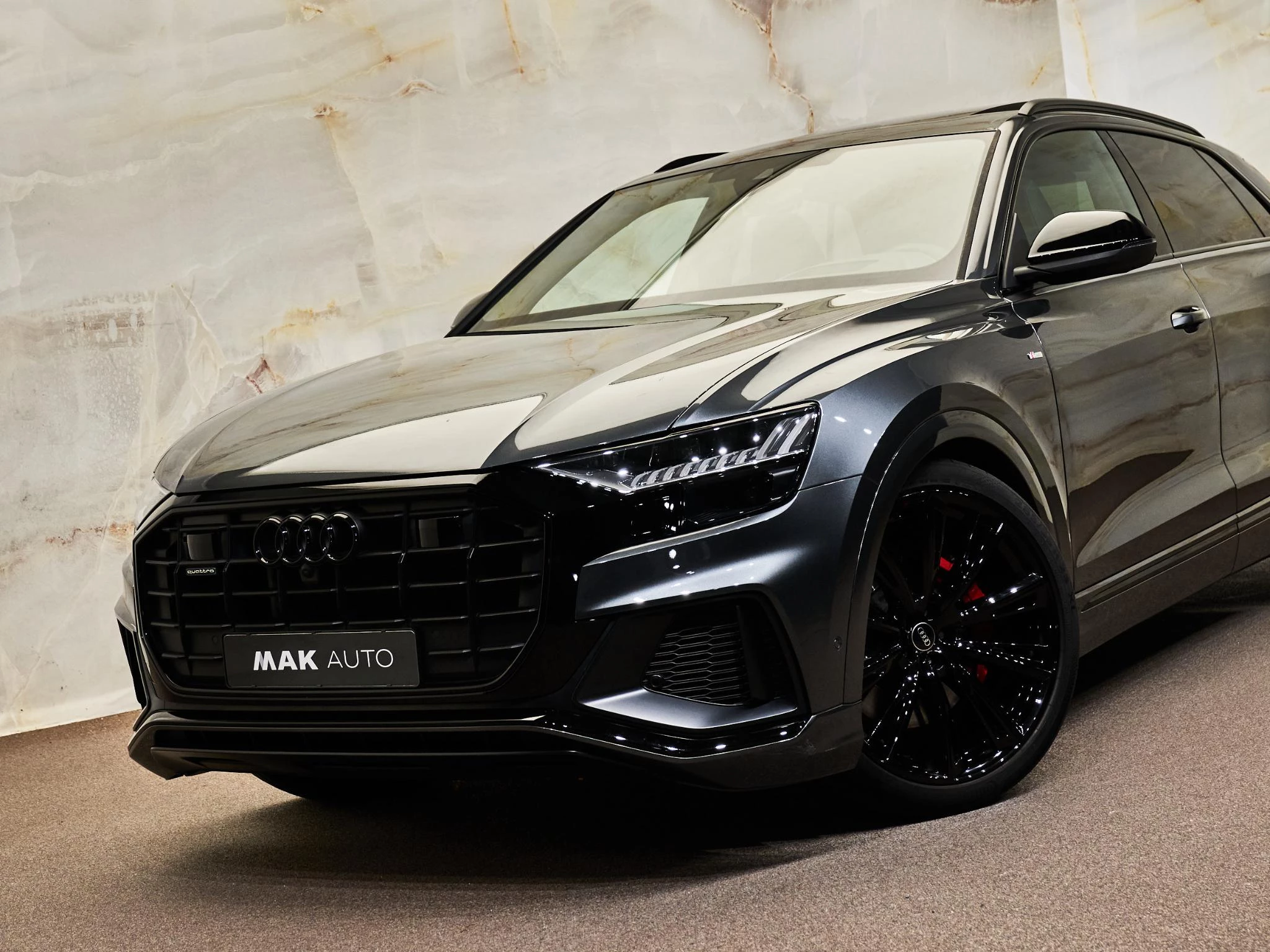 Hoofdafbeelding Audi Q8