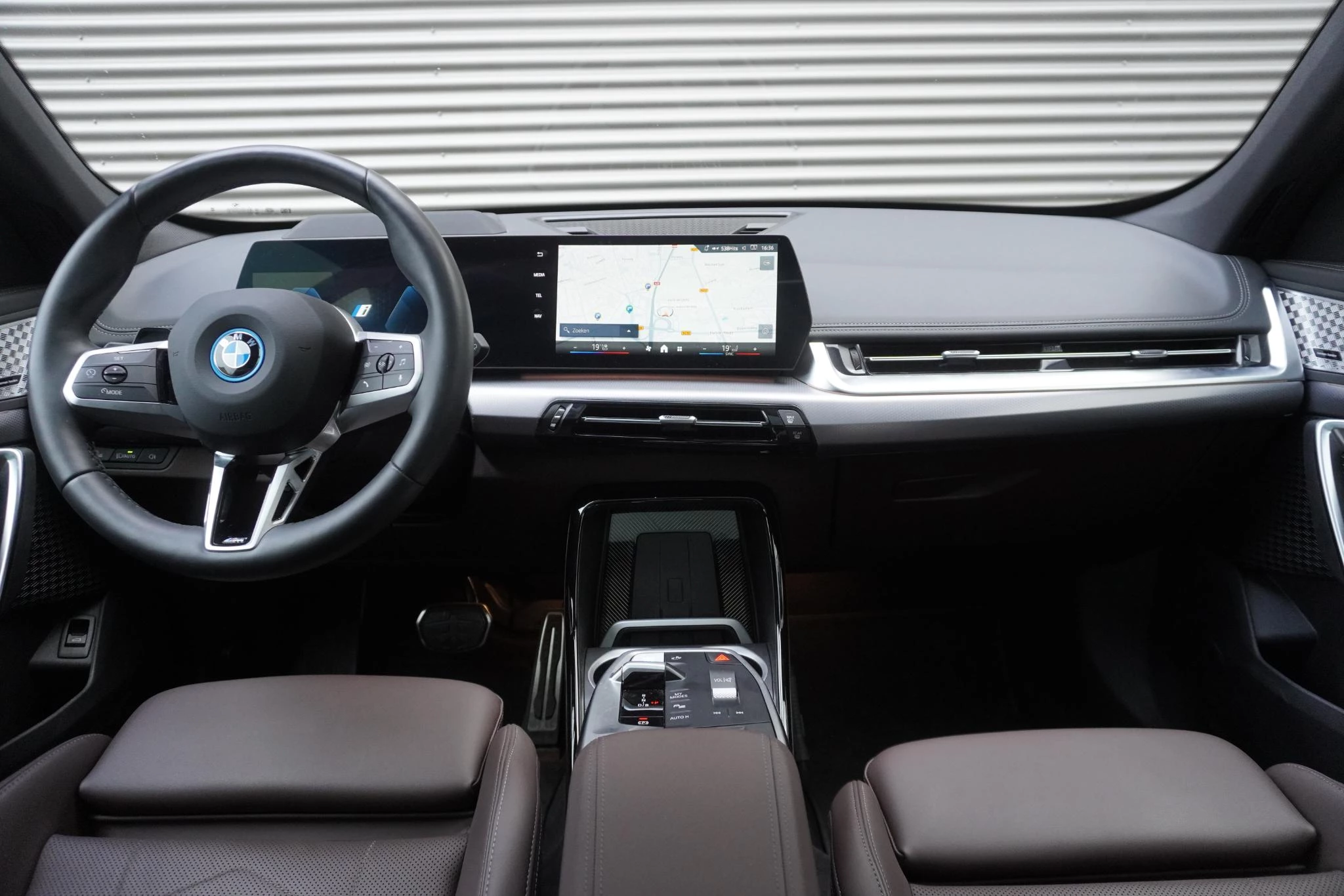 Hoofdafbeelding BMW iX1