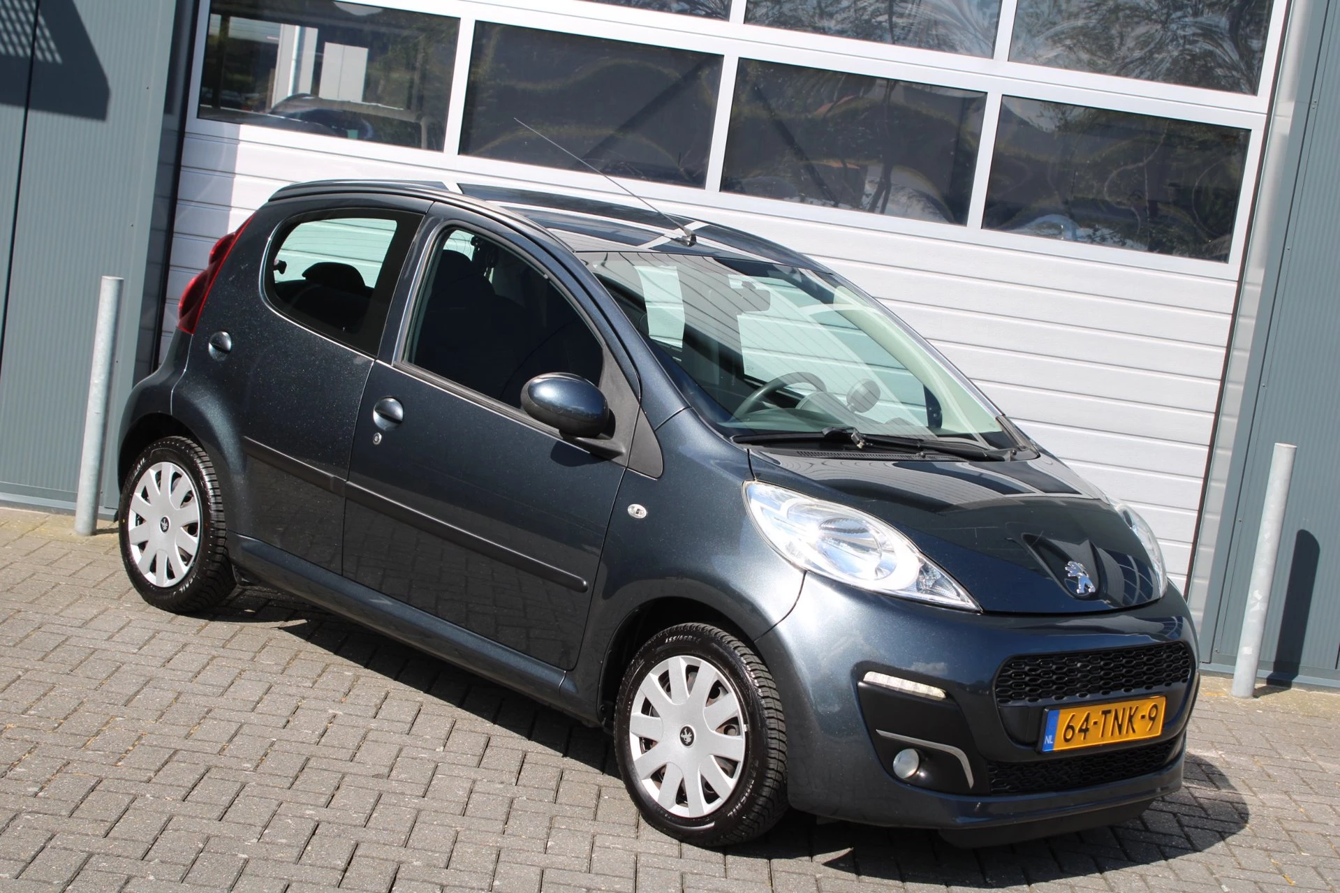 Hoofdafbeelding Peugeot 107