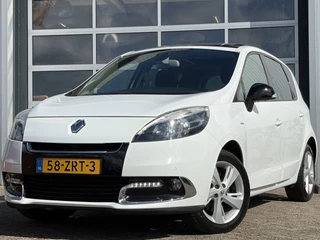 Hoofdafbeelding Renault Scénic Renault Scénic 1.2 TCe Bose 116pk | Achteruitrijcamera | Bi-xenon koplampen adaptief | Bluetooth | Cruise control | Elektrisch glazen schuif-/kanteldak | Lederen/stof bekleding | Parkeersensor voor en achter | Trekhaak | Zeer nette auto!
