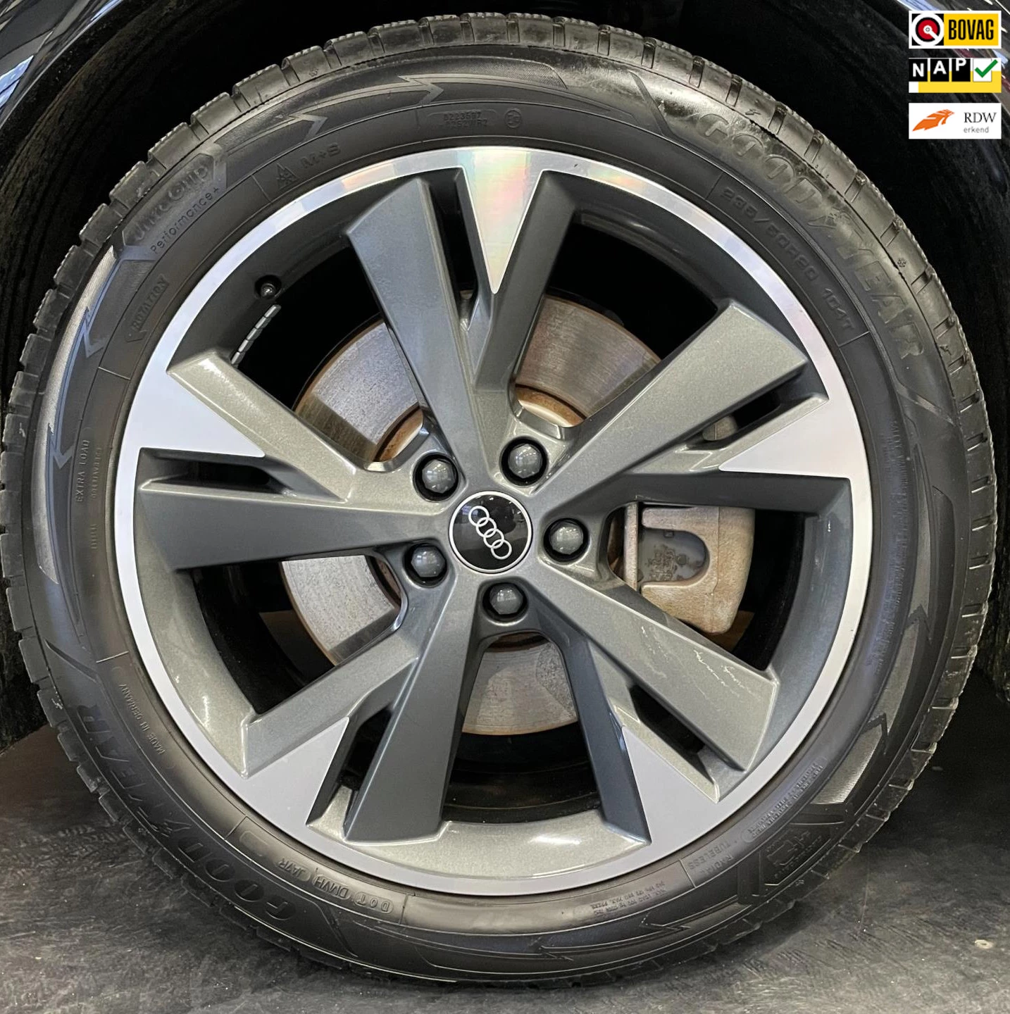 Hoofdafbeelding Audi Q4 e-tron