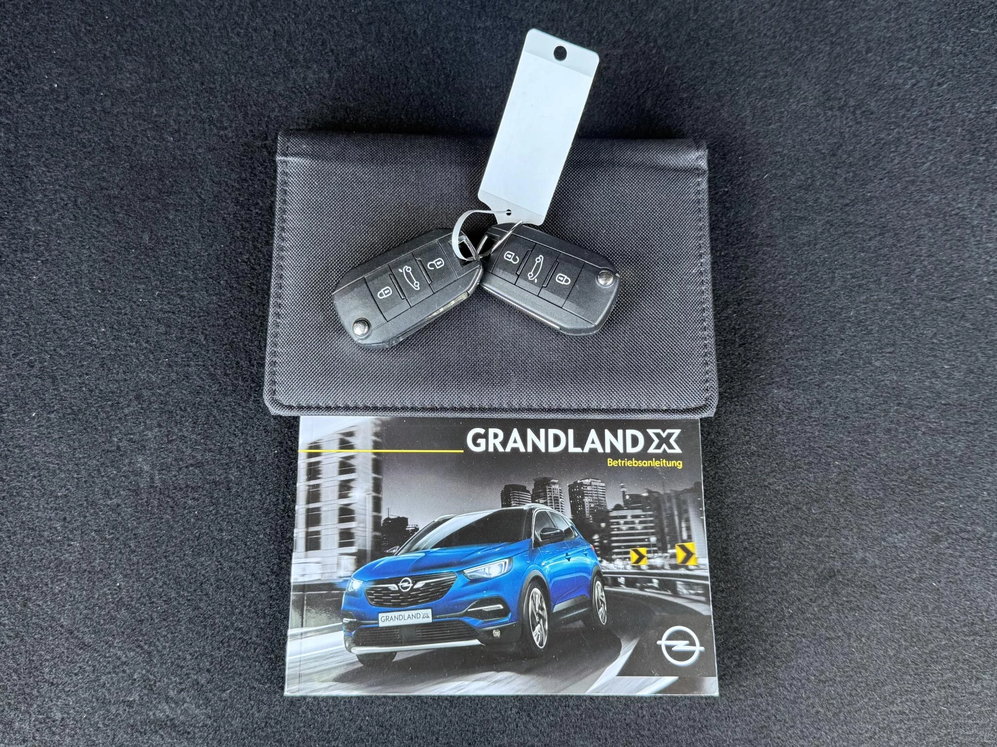 Hoofdafbeelding Opel Grandland X