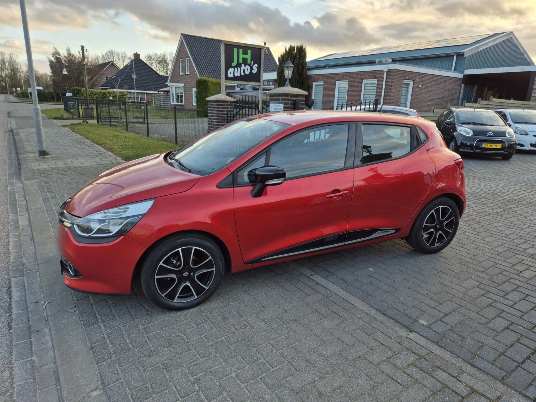 Hoofdafbeelding Renault Clio