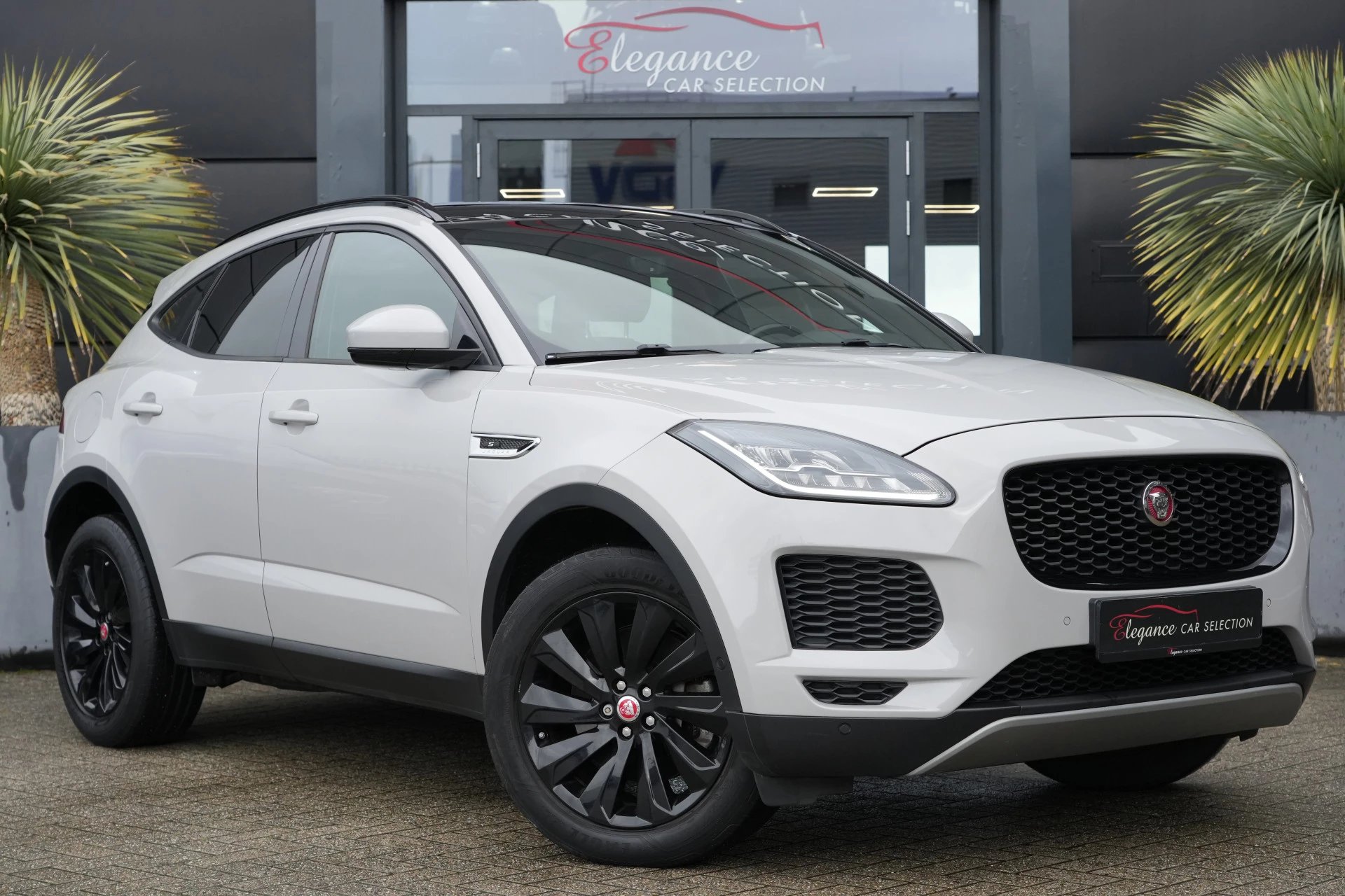 Hoofdafbeelding Jaguar E-PACE