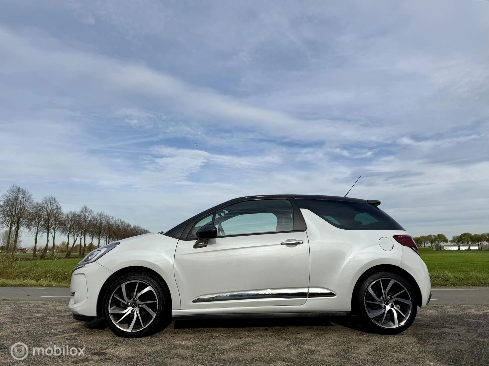 Hoofdafbeelding DS DS 3