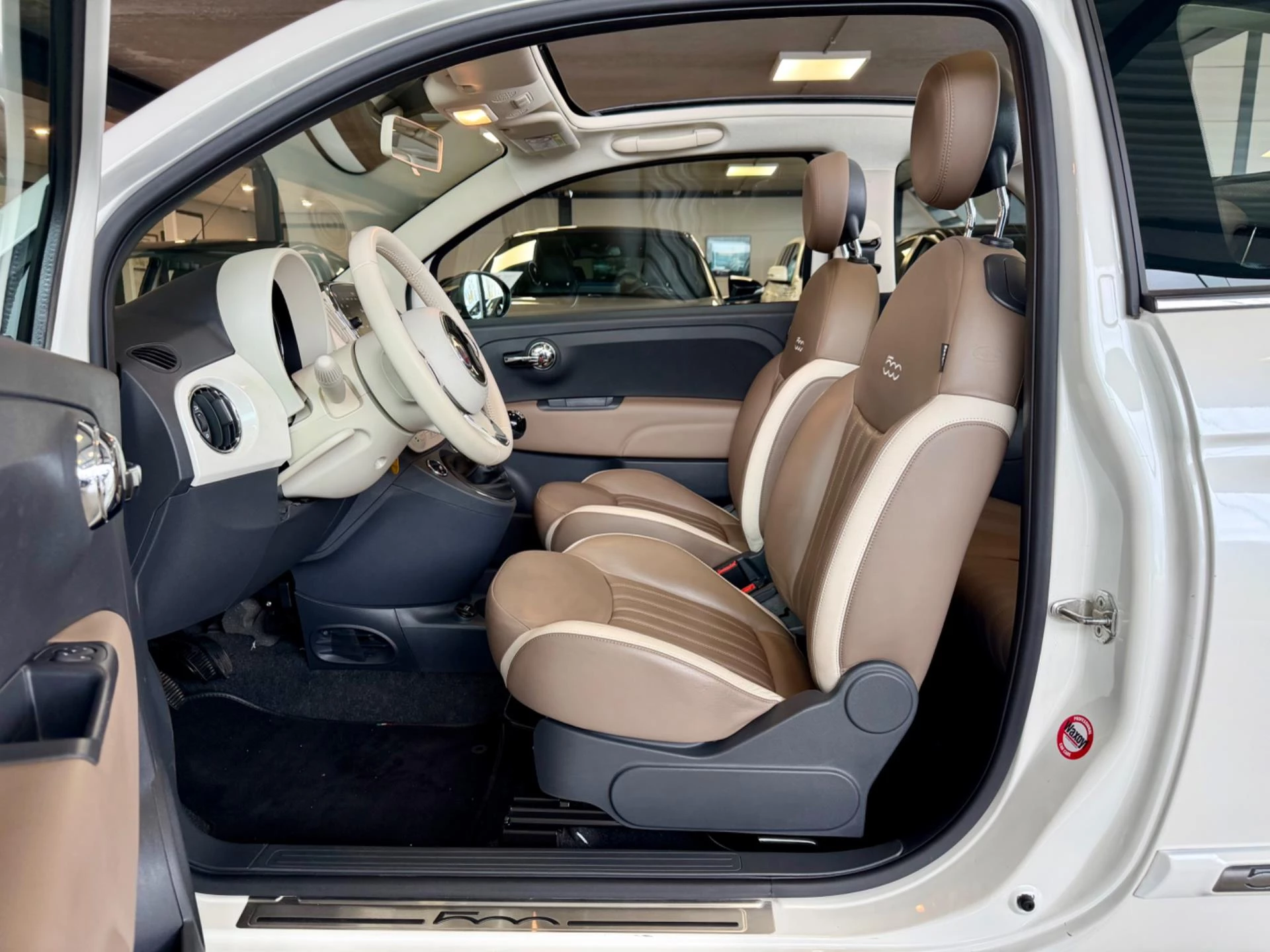 Hoofdafbeelding Fiat 500C