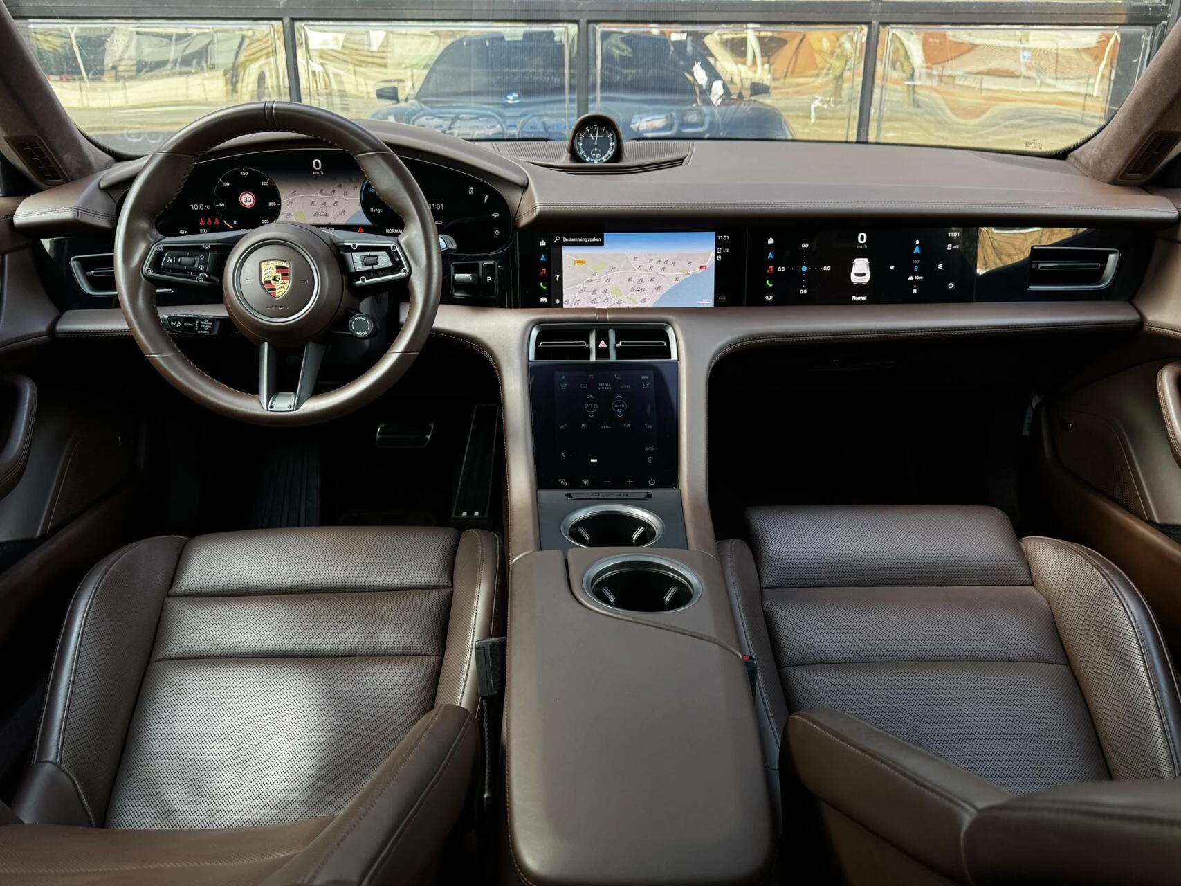 Hoofdafbeelding Porsche Taycan