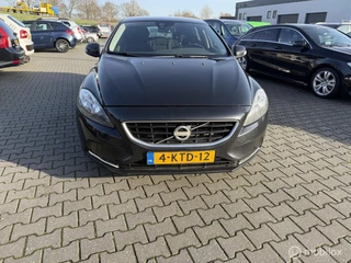 Volvo V40 1.6 D2 Momentum
