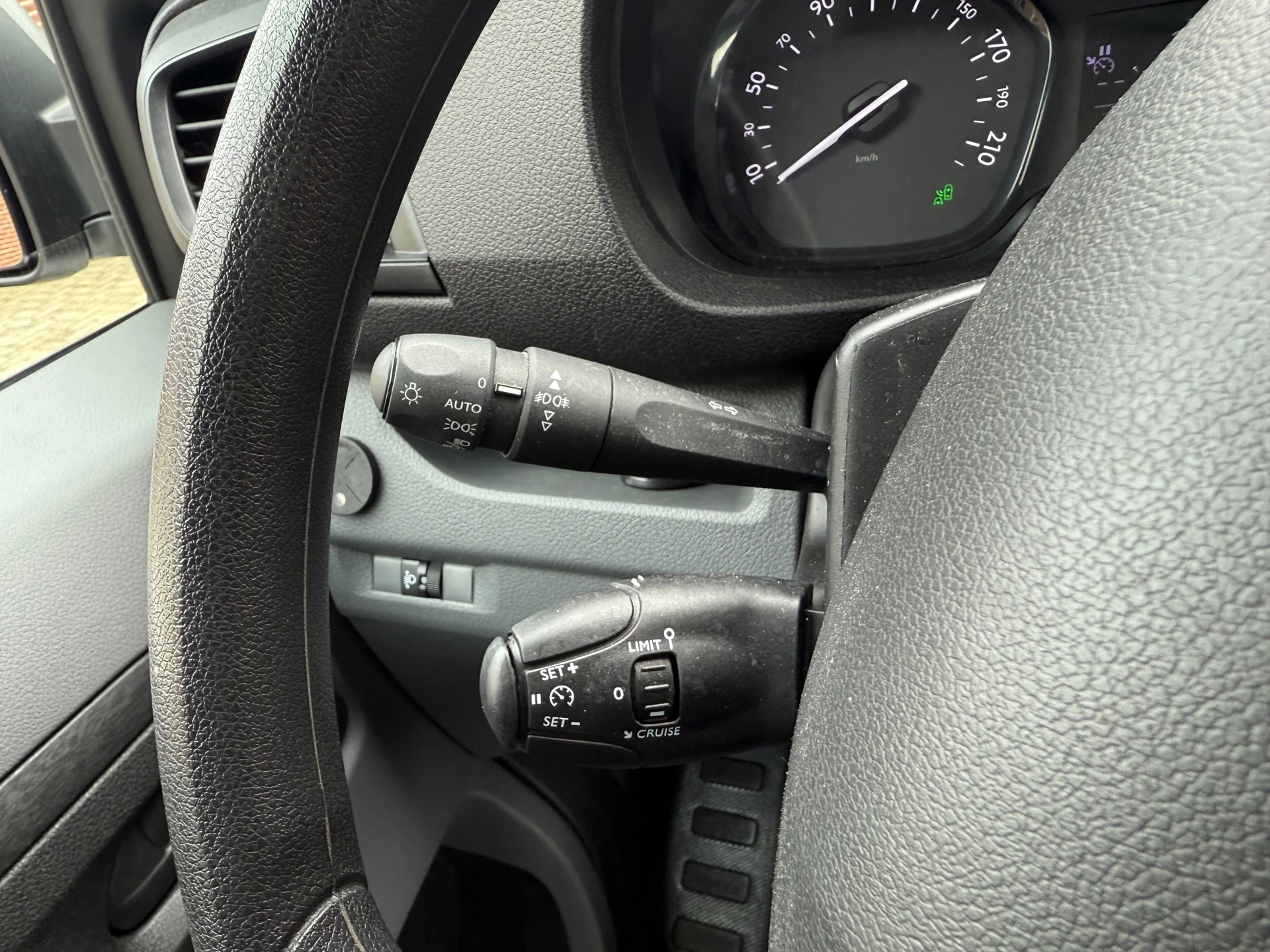 Hoofdafbeelding Peugeot Expert