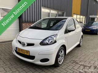 Toyota Aygo 1.0-12V Comfort Navigator ZEER GOED ONDERHOUDEN!