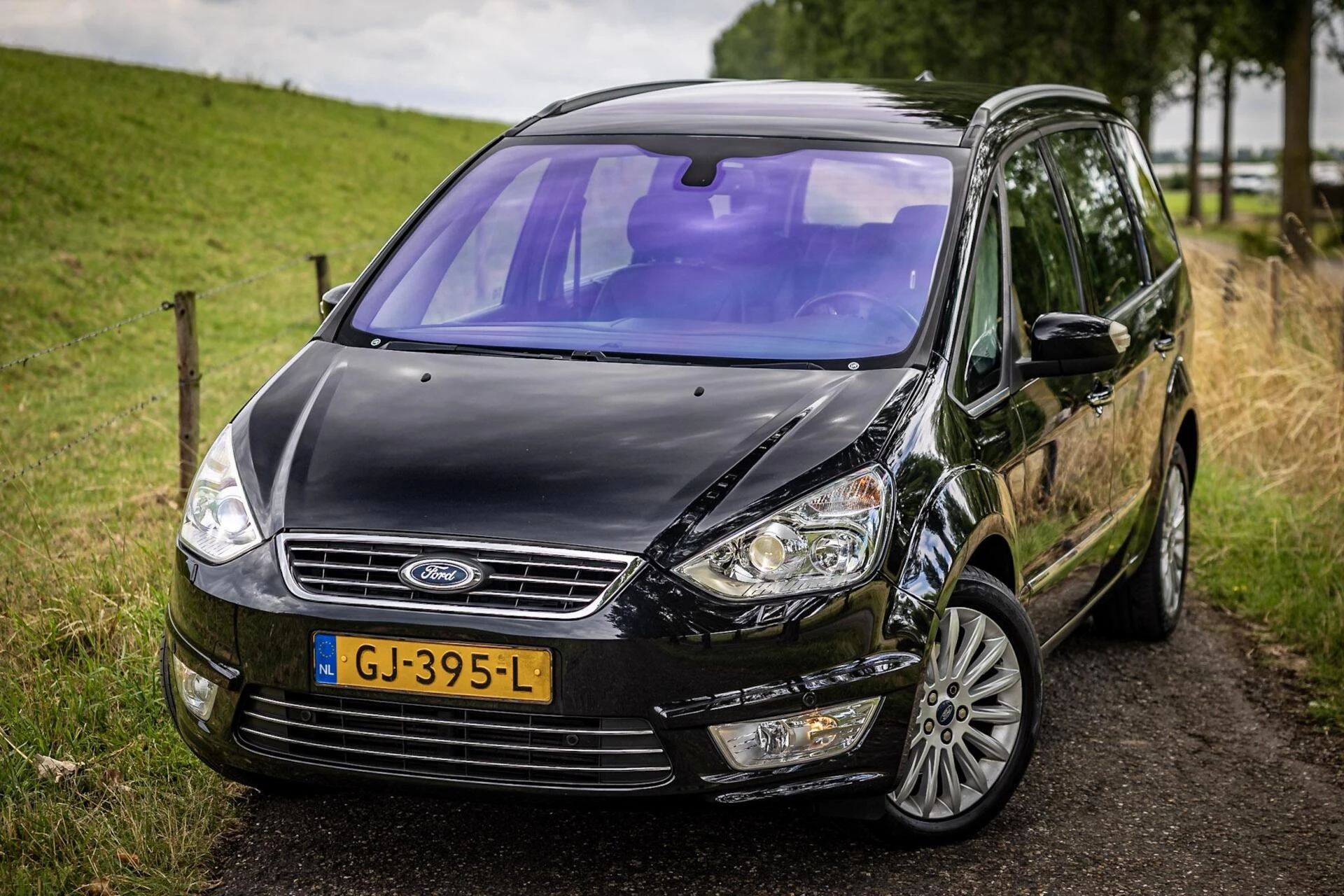 Hoofdafbeelding Ford Galaxy