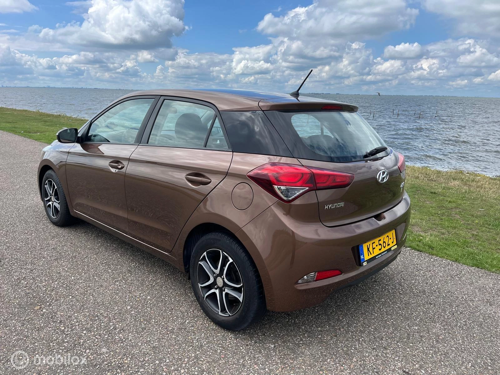 Hoofdafbeelding Hyundai i20