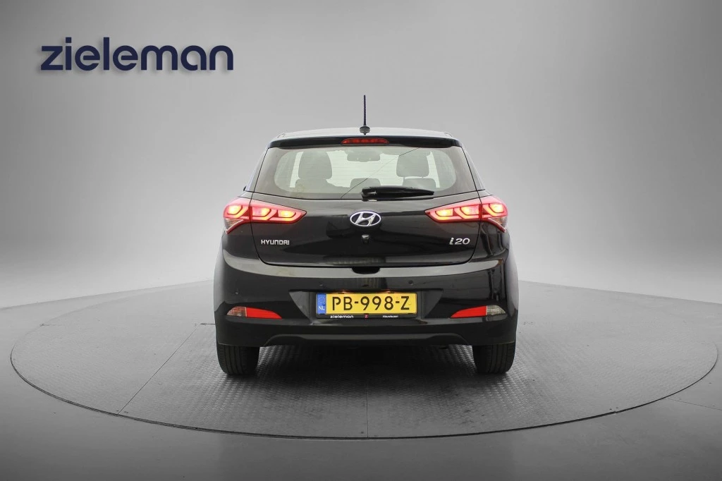 Hoofdafbeelding Hyundai i20