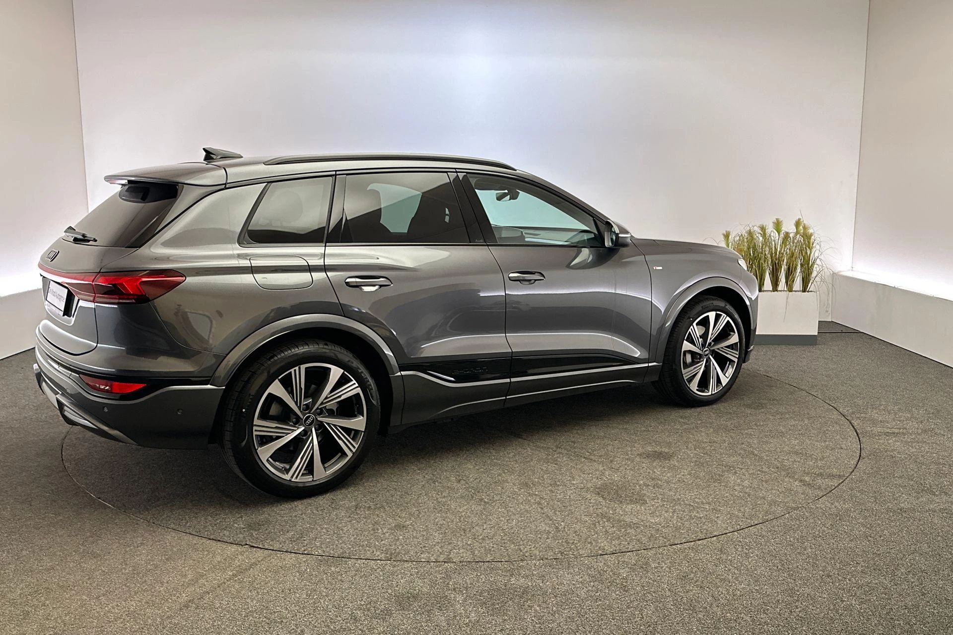 Hoofdafbeelding Audi Q6 e-tron