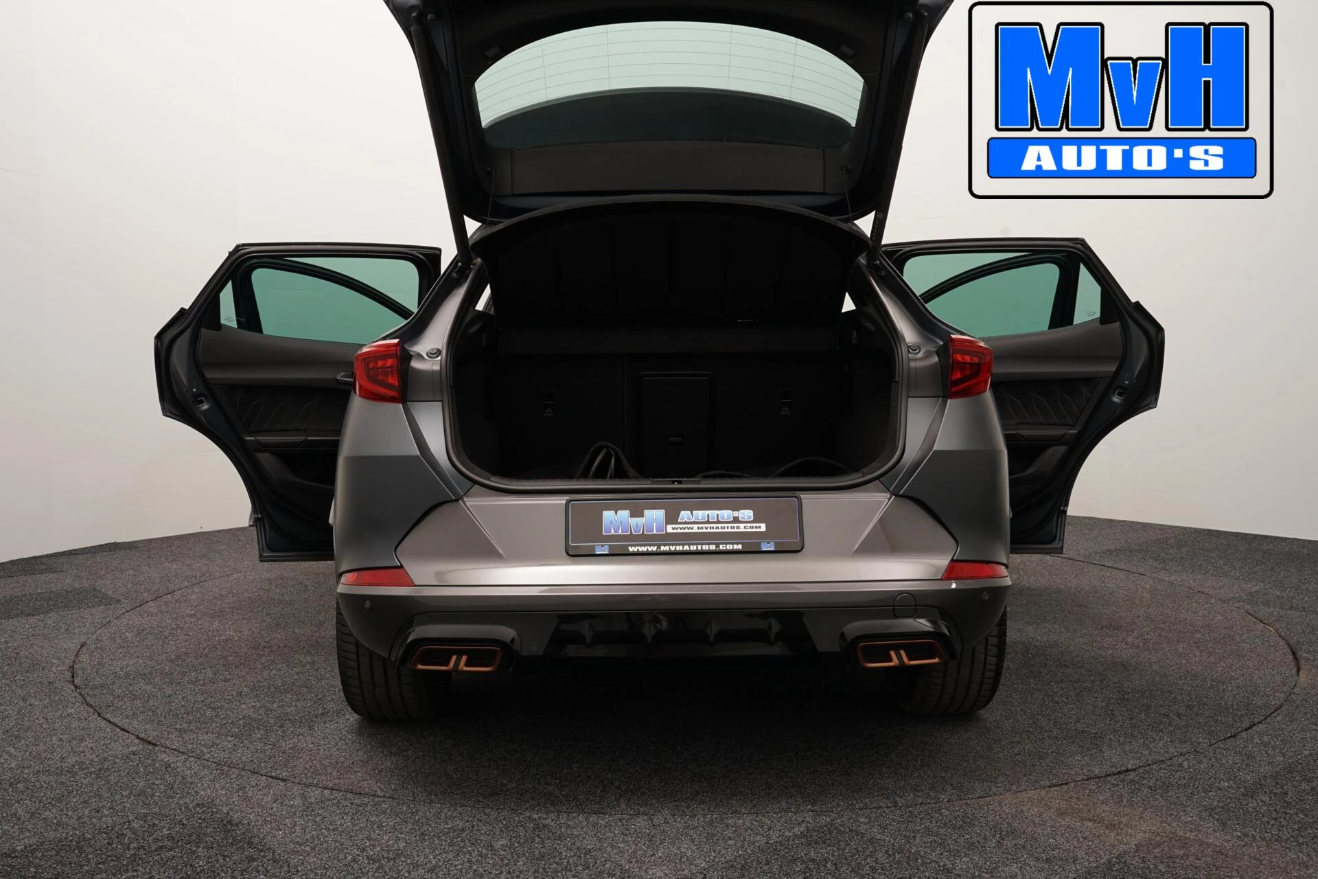 Hoofdafbeelding CUPRA Formentor