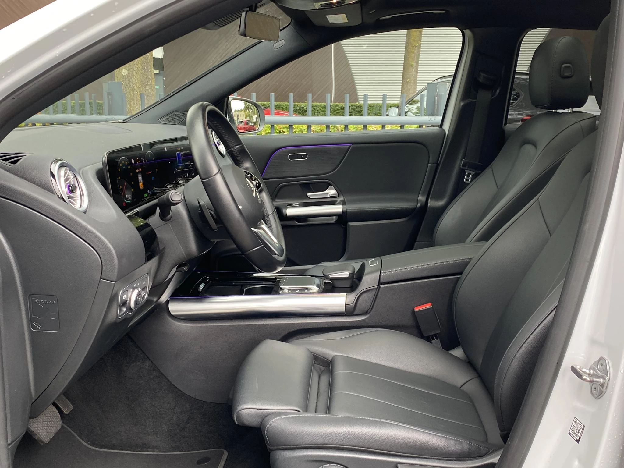 Hoofdafbeelding Mercedes-Benz EQA