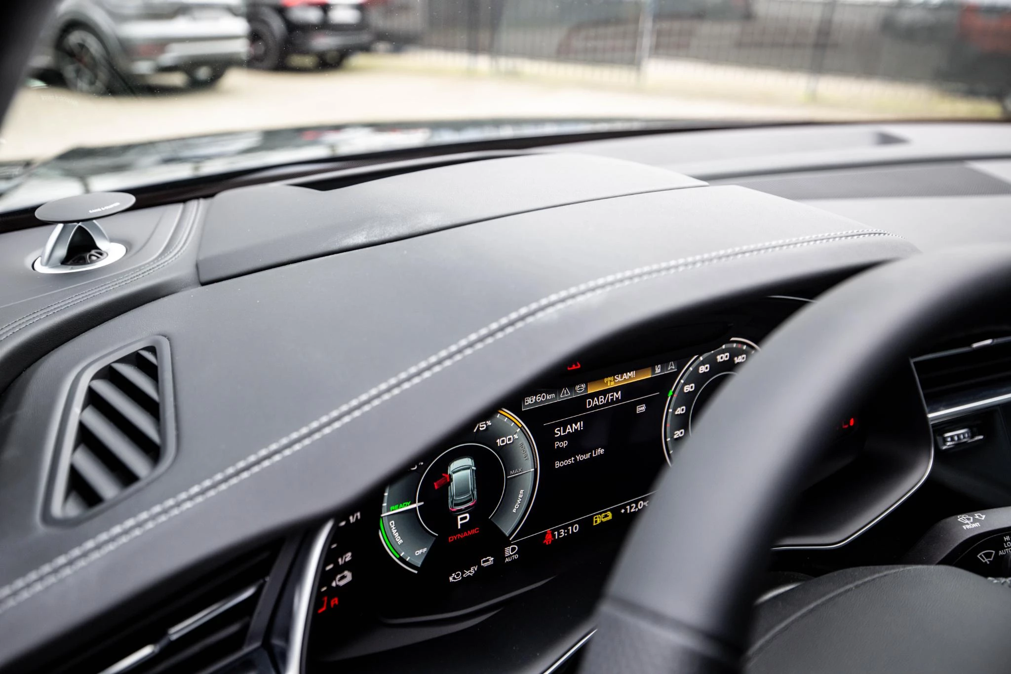 Hoofdafbeelding Audi Q8