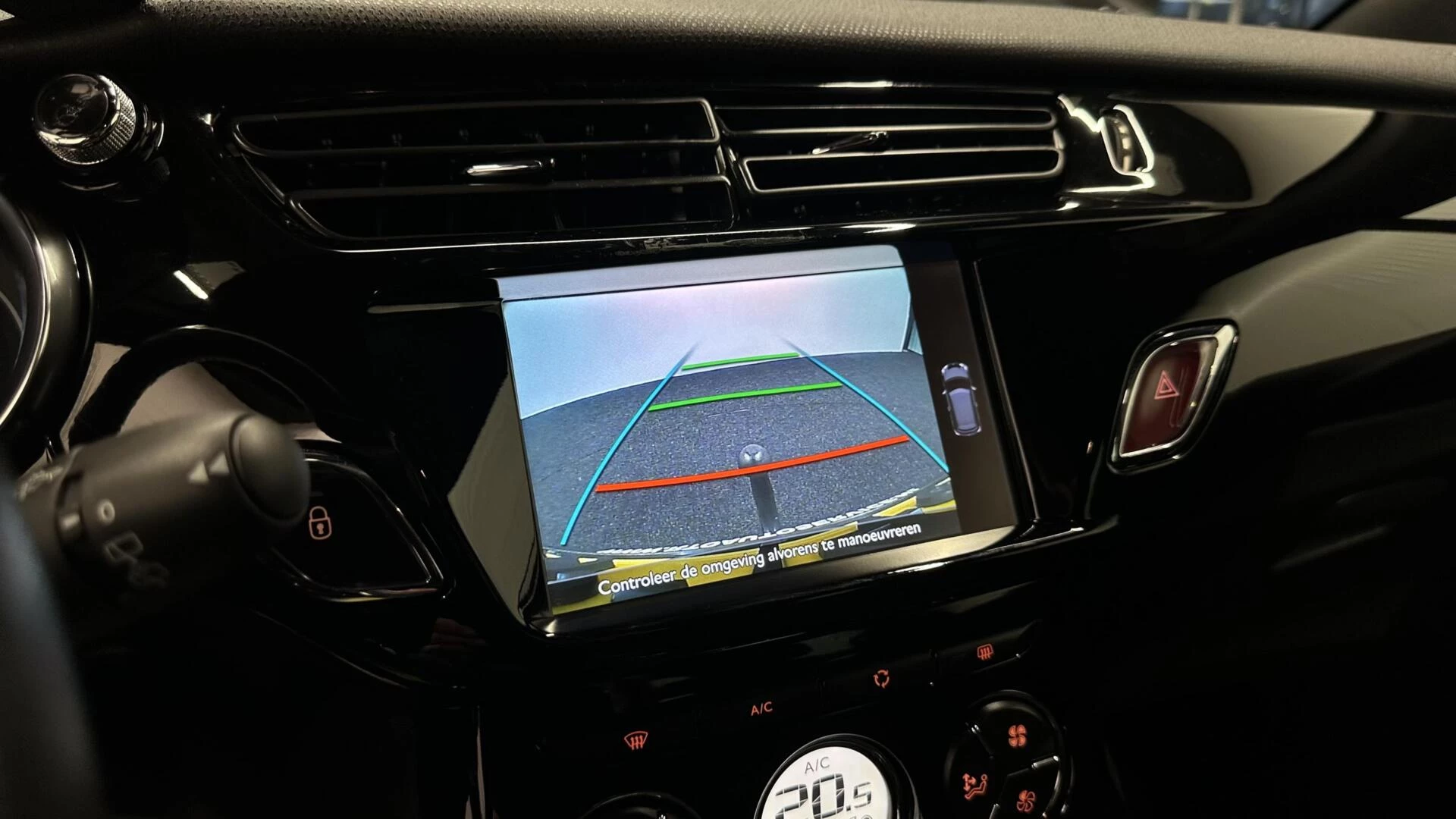 Hoofdafbeelding DS DS 3