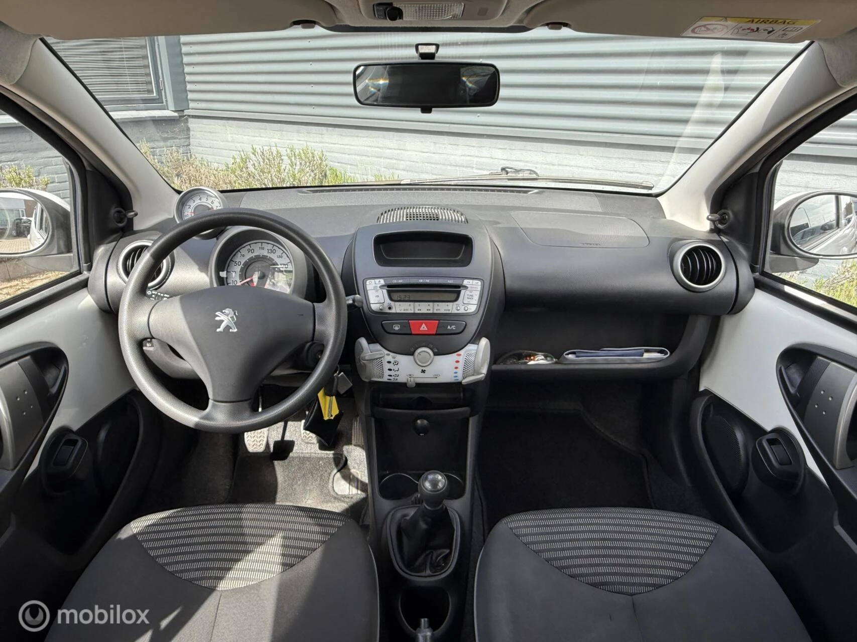 Hoofdafbeelding Peugeot 107