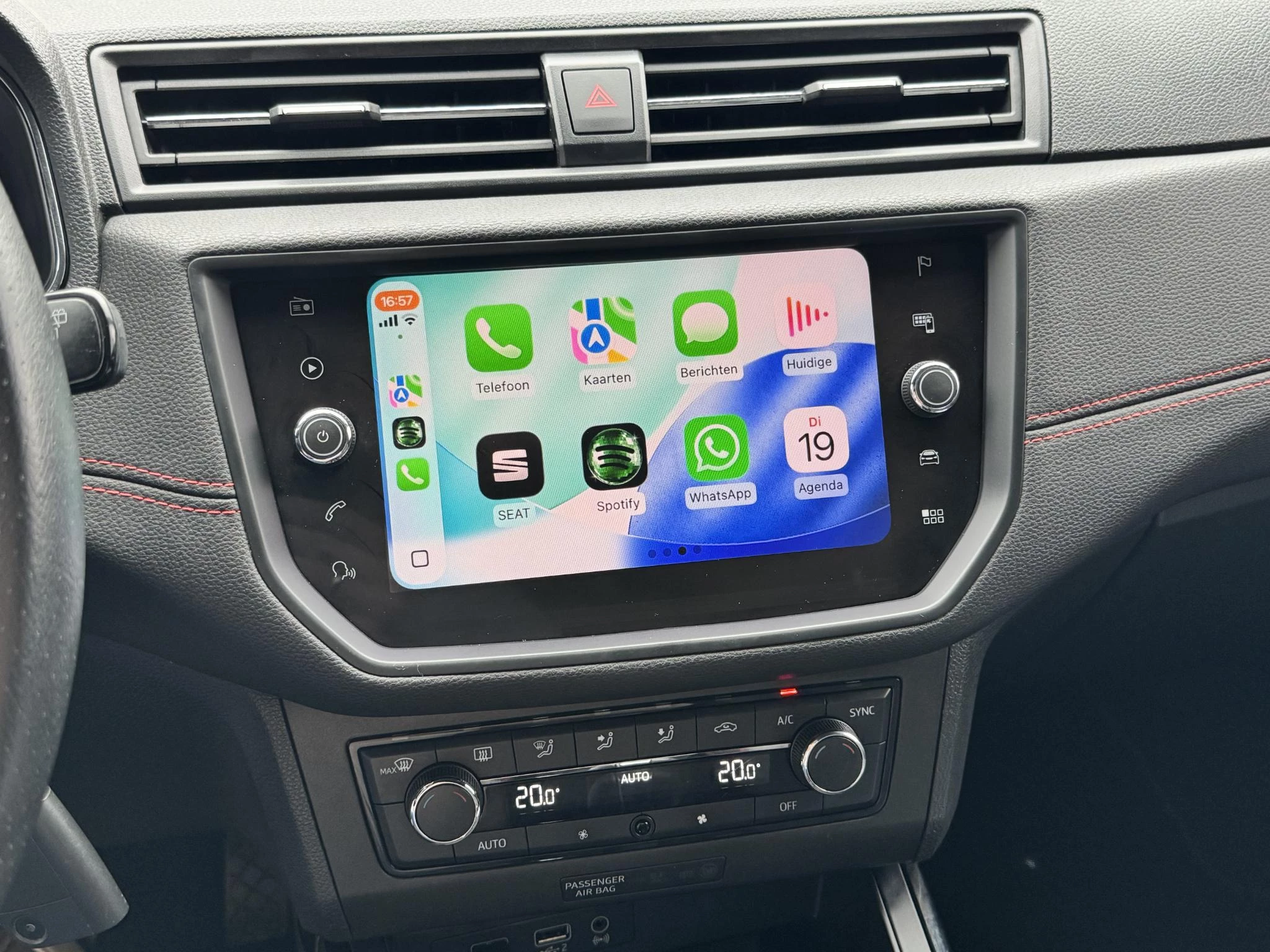 Hoofdafbeelding SEAT Arona