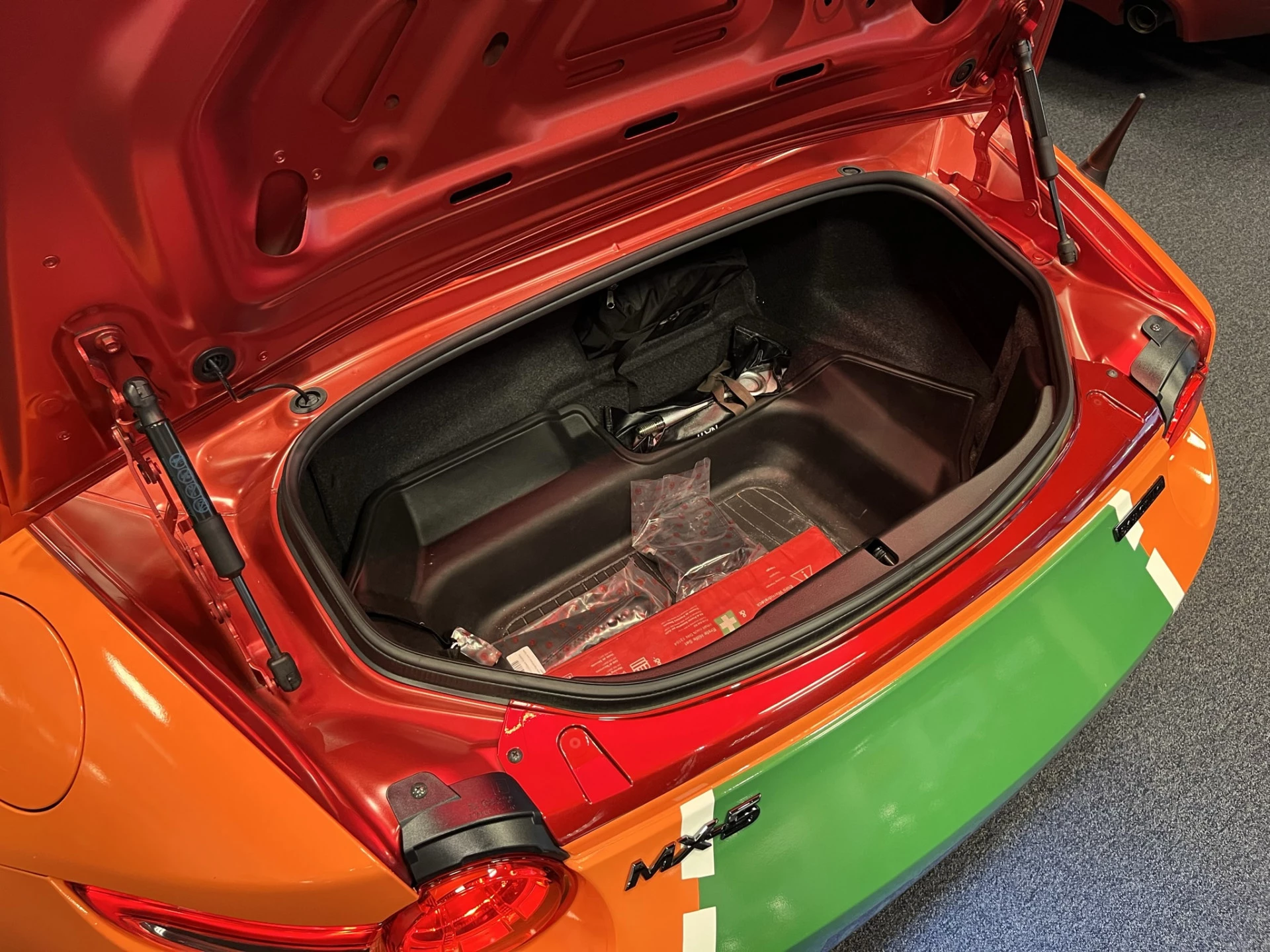 Hoofdafbeelding Mazda MX-5