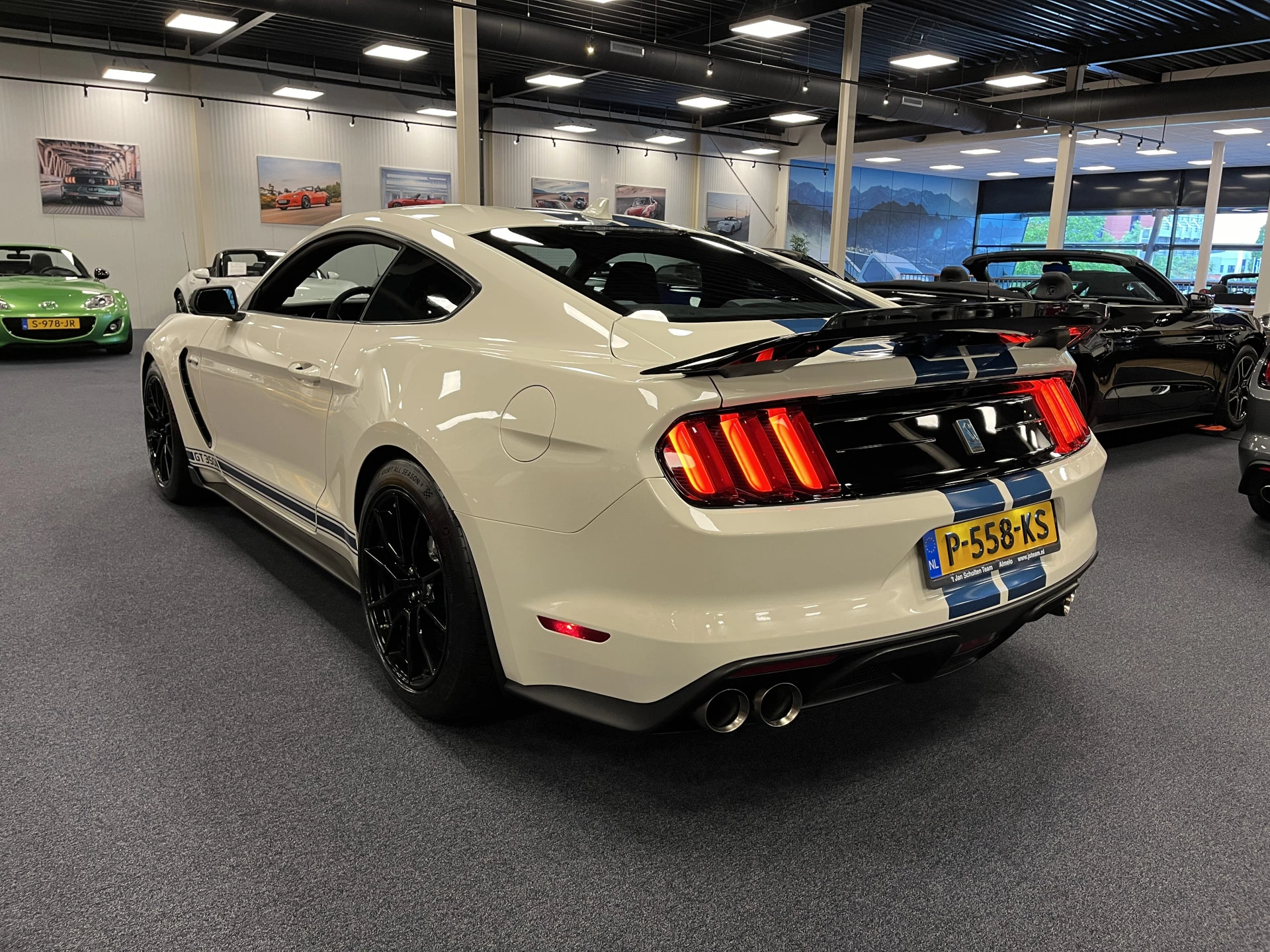 Hoofdafbeelding Ford Mustang