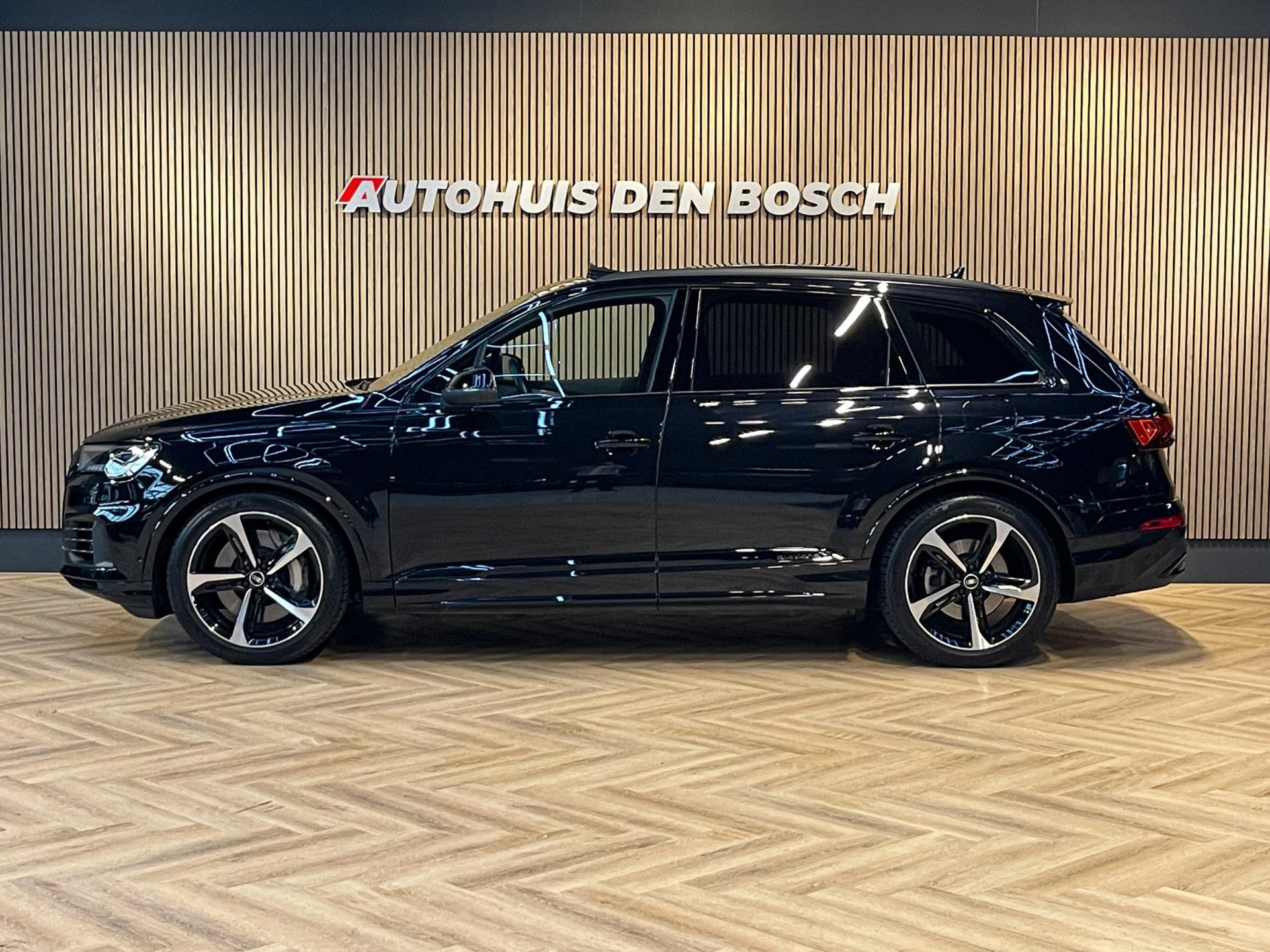 Hoofdafbeelding Audi Q7