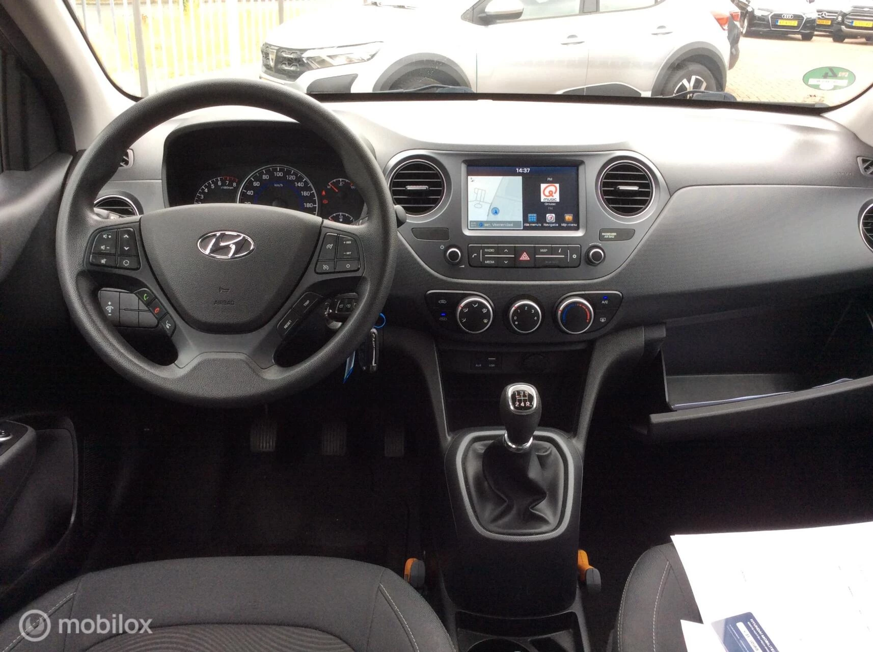 Hoofdafbeelding Hyundai i10