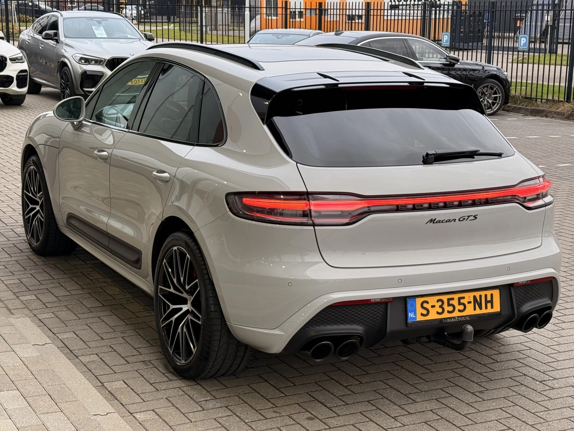 Hoofdafbeelding Porsche Macan