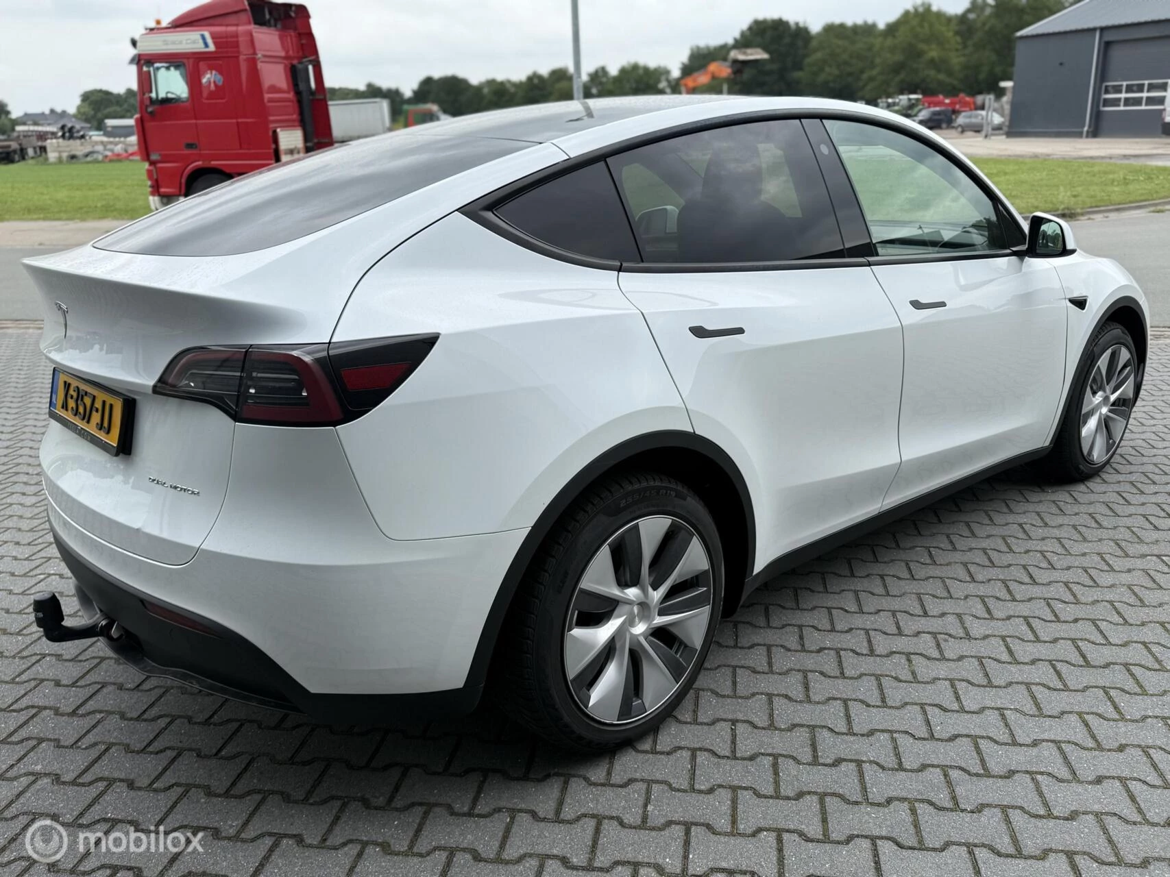Hoofdafbeelding Tesla Model Y