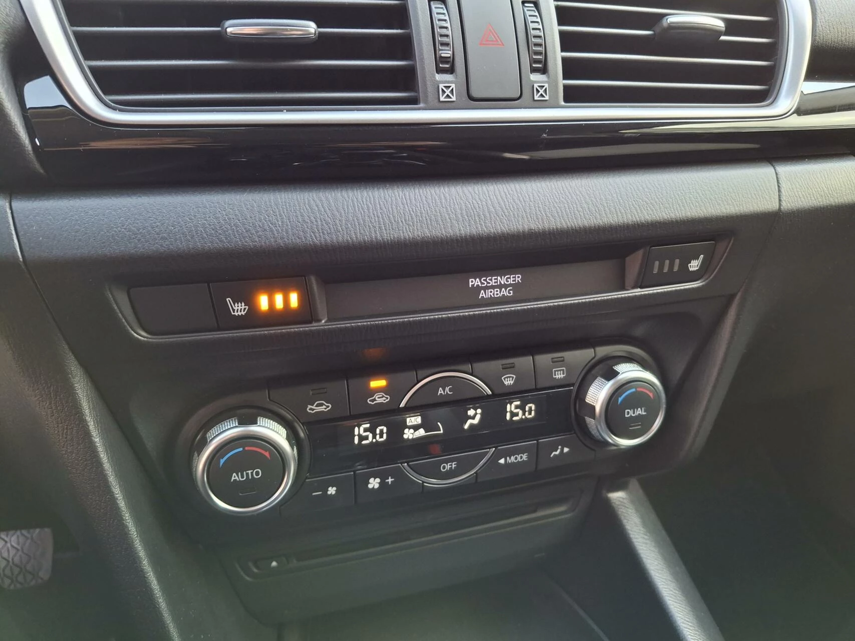 Hoofdafbeelding Mazda 3