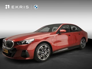 BMW 5 Serie Sedan 550e xDrive | M-Sportpakket | LED | Leder | Navigatie | Panoramadak | Sportstoelen | DAB | Harman-kardon sound | Alu 19 inch