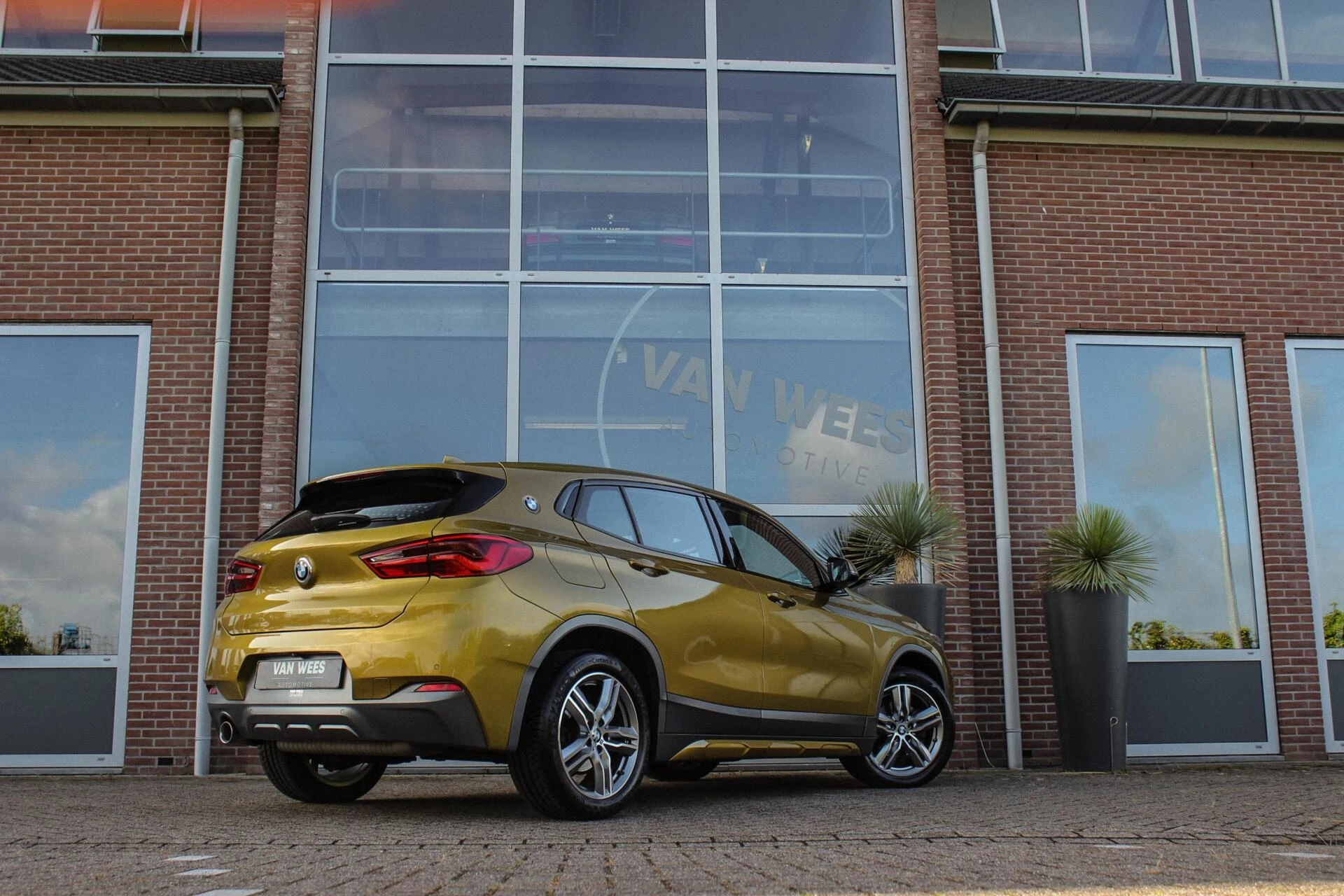 Hoofdafbeelding BMW X2