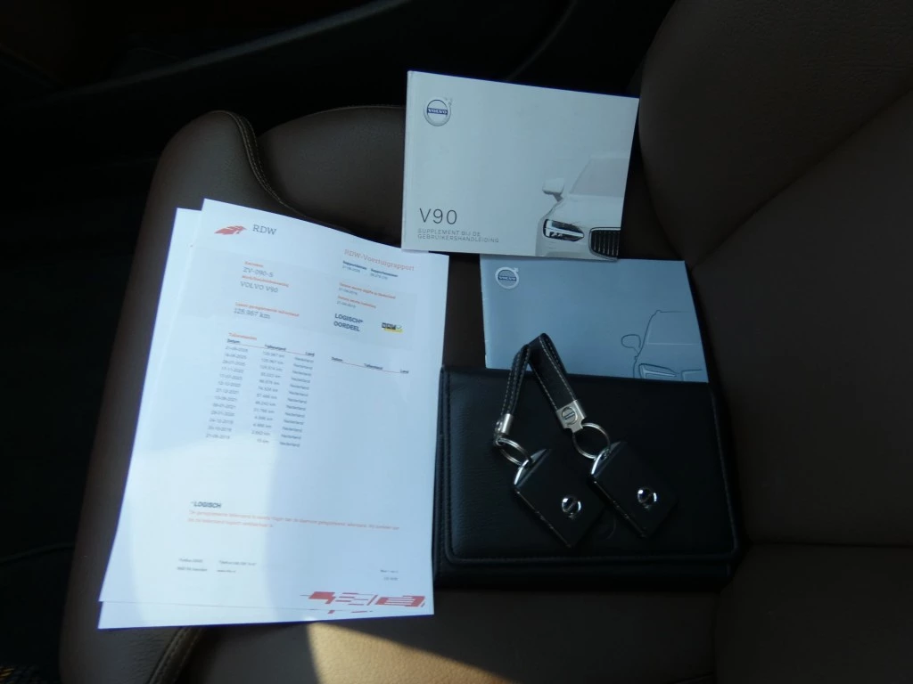 Hoofdafbeelding Volvo V90