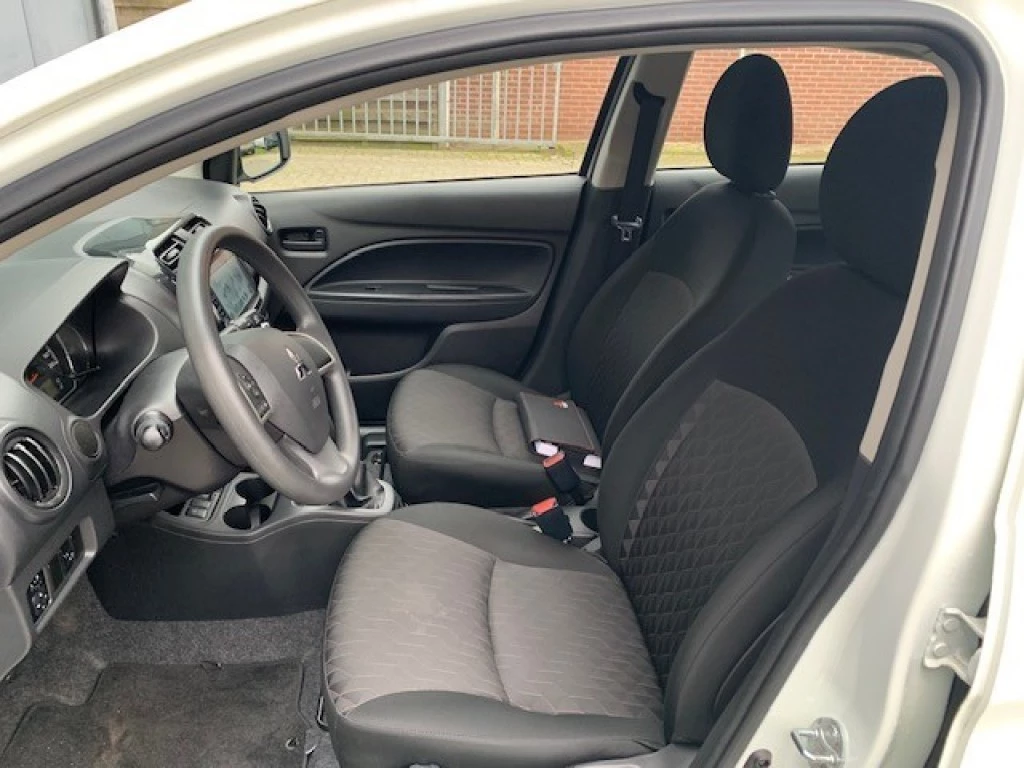 Hoofdafbeelding Mitsubishi Space Star