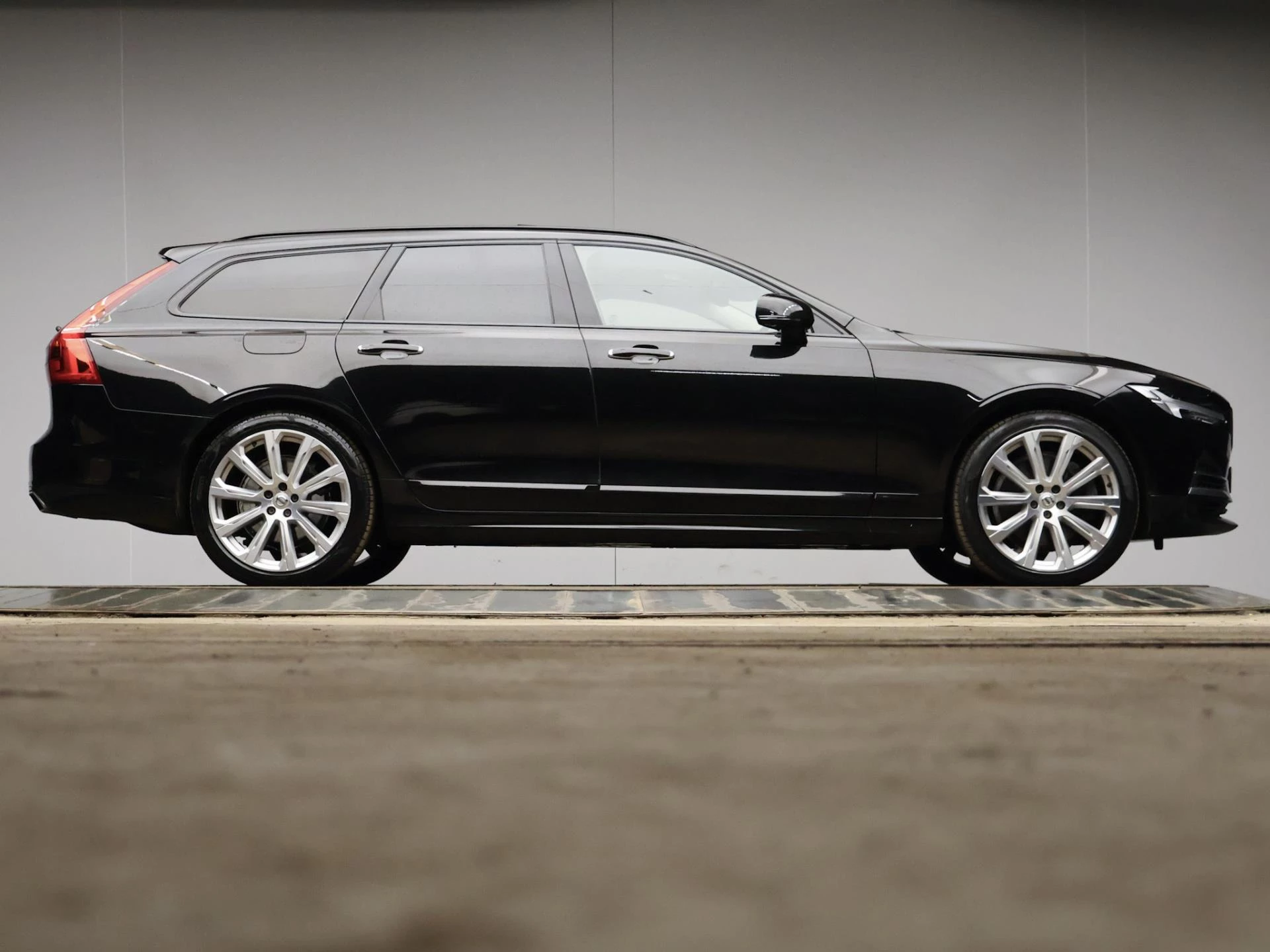 Hoofdafbeelding Volvo V90
