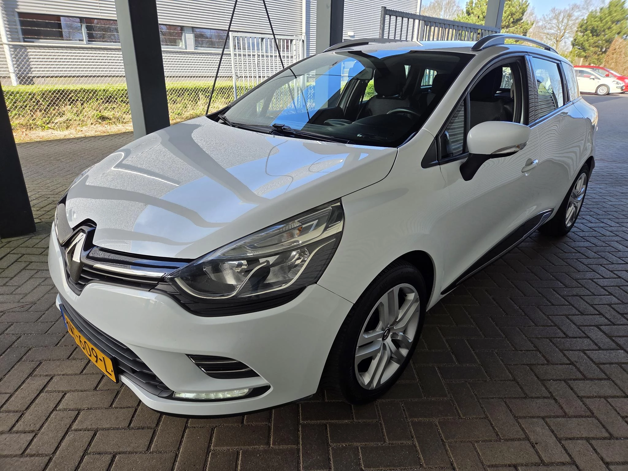 Hoofdafbeelding Renault Clio