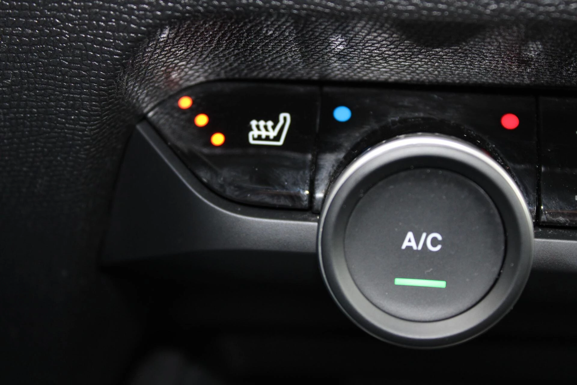 Hoofdafbeelding Citroën ë-C4