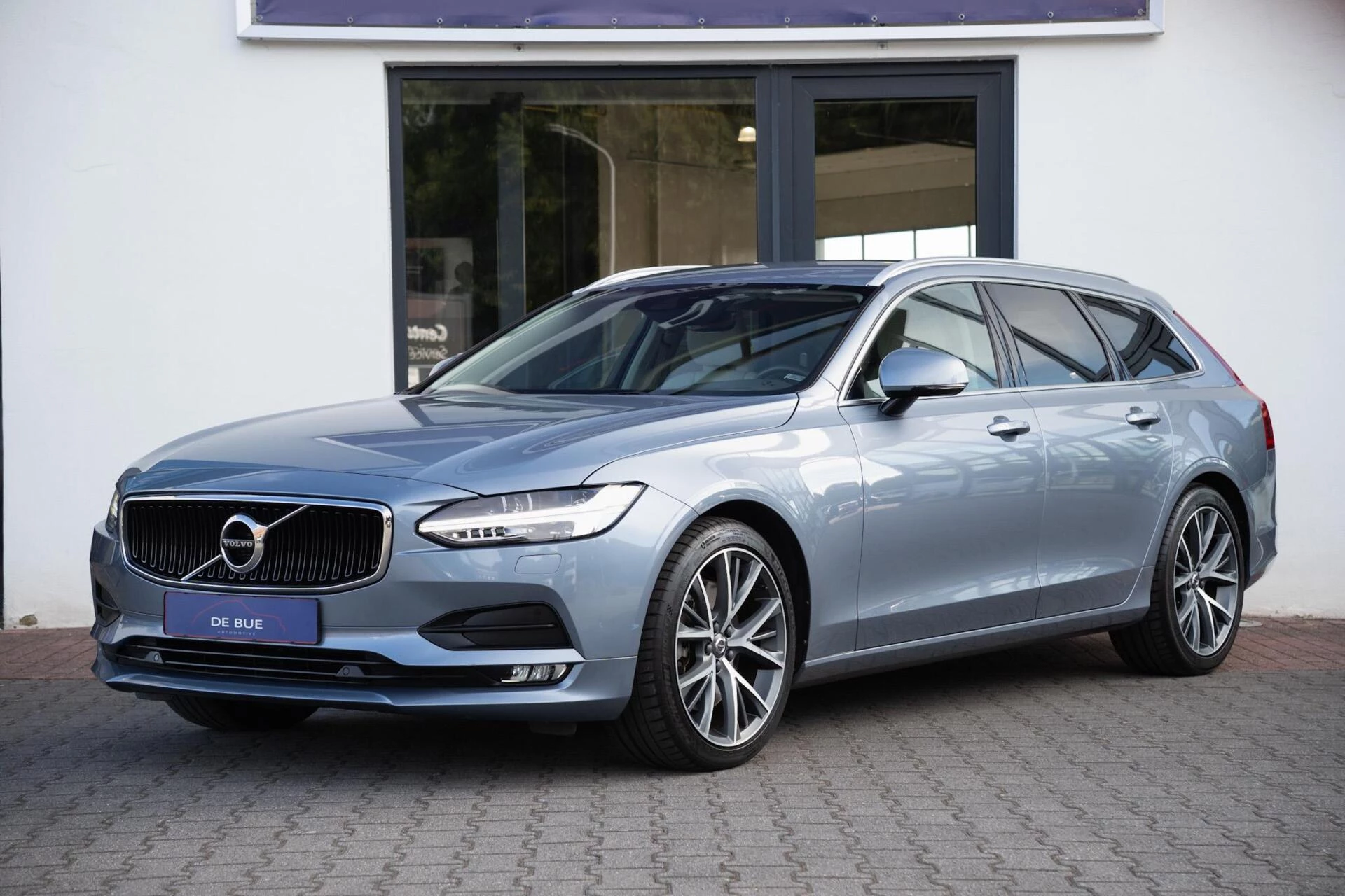 Hoofdafbeelding Volvo V90