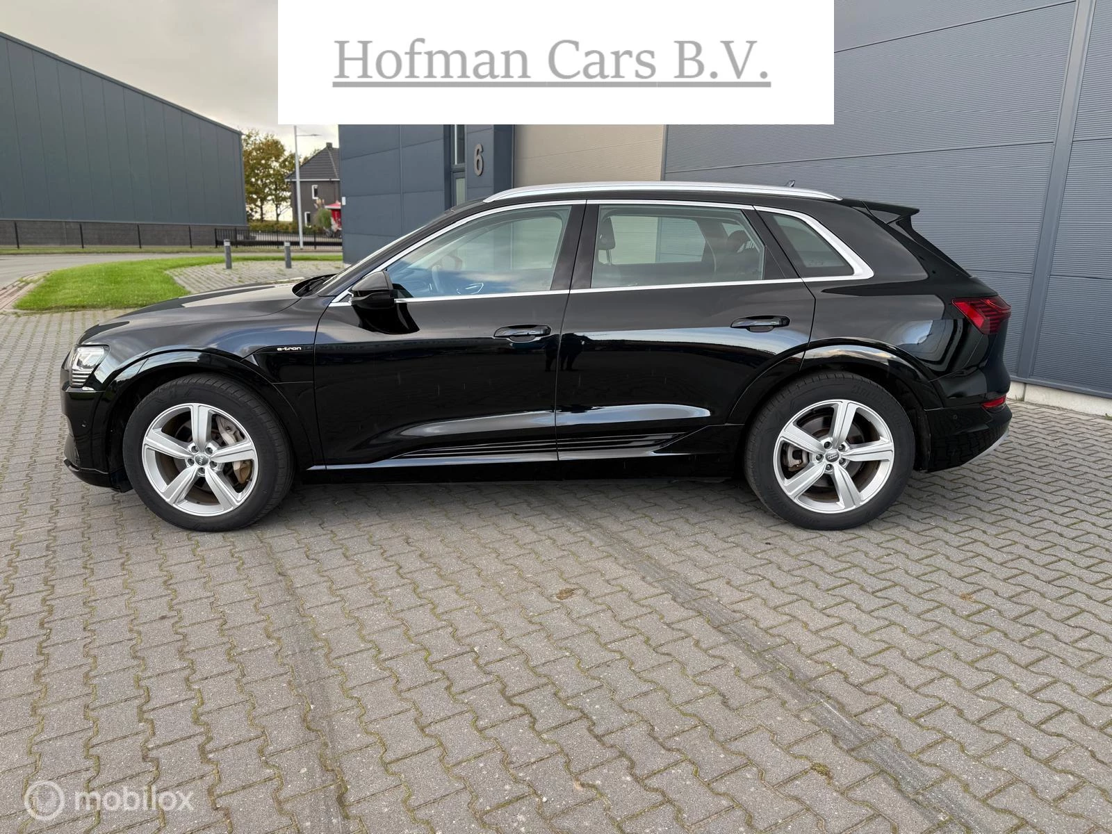 Hoofdafbeelding Audi e-tron