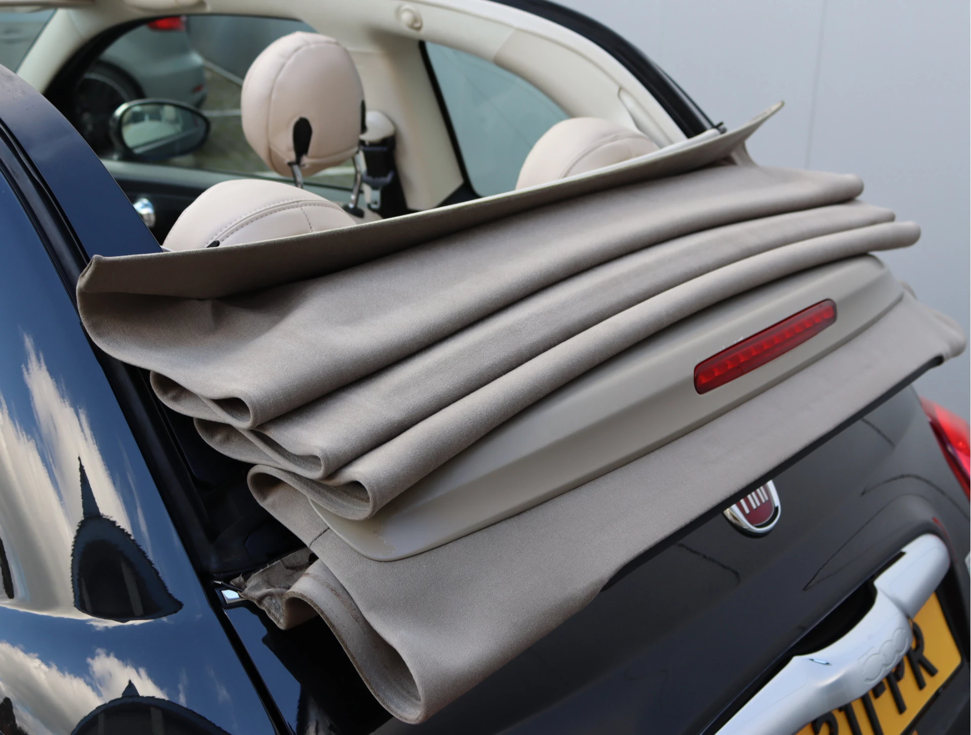 Hoofdafbeelding Fiat 500C