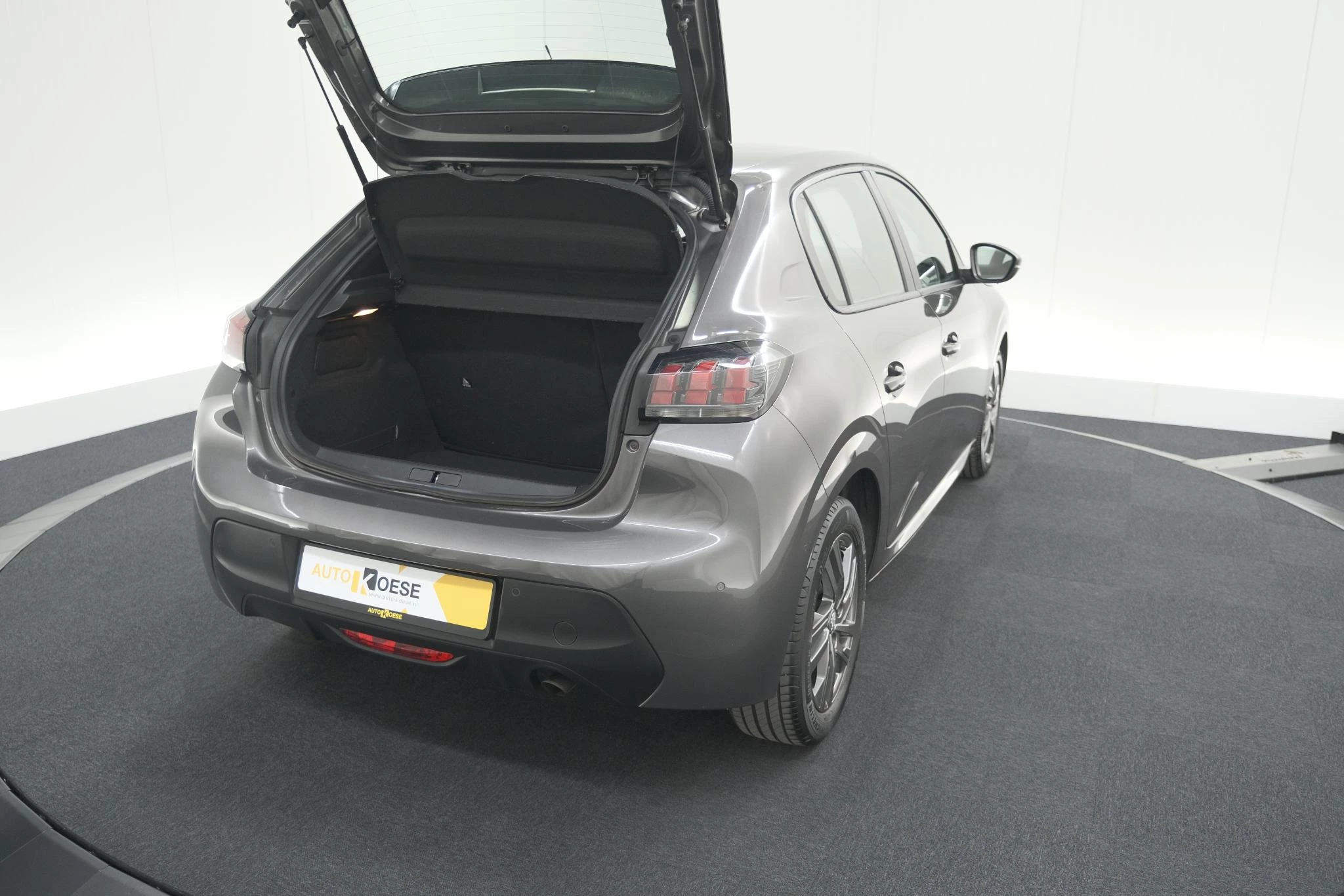 Hoofdafbeelding Peugeot 208