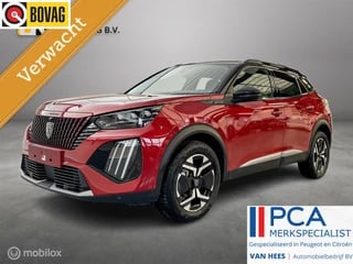 Hoofdafbeelding Peugeot 2008 Peugeot 2008 1.2 PureTech 130 GT leer en alcantara | camera | carplay navi | automaat