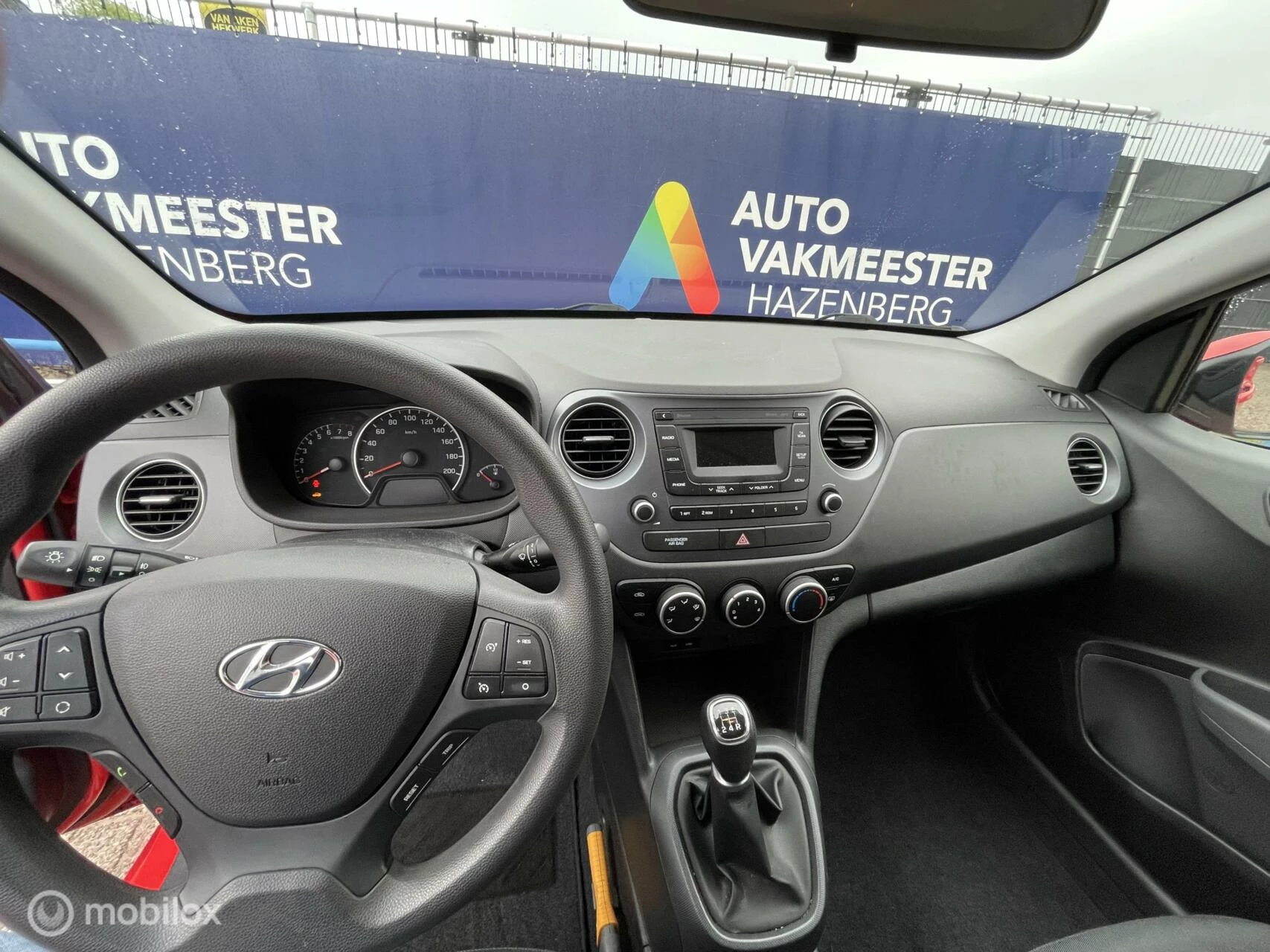 Hoofdafbeelding Hyundai i10