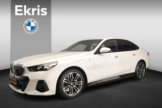 BMW 5 Serie Sedan 530e | M-Sportpakket | LED | Navigatie | Active cruise | Trekhaak | Sportstoelen | DAB | Harman-kardon sound | Alu 19 inch