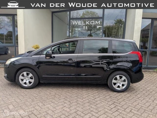 Peugeot 5008 1.6 THP Blue Lease Executive 7p.