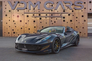 Ferrari 812 GTS 6.5 V12 HELE | NOVITEC | CARBON (11x) | CarPlay | LIFT | AFS | Full XPEL | 360 |